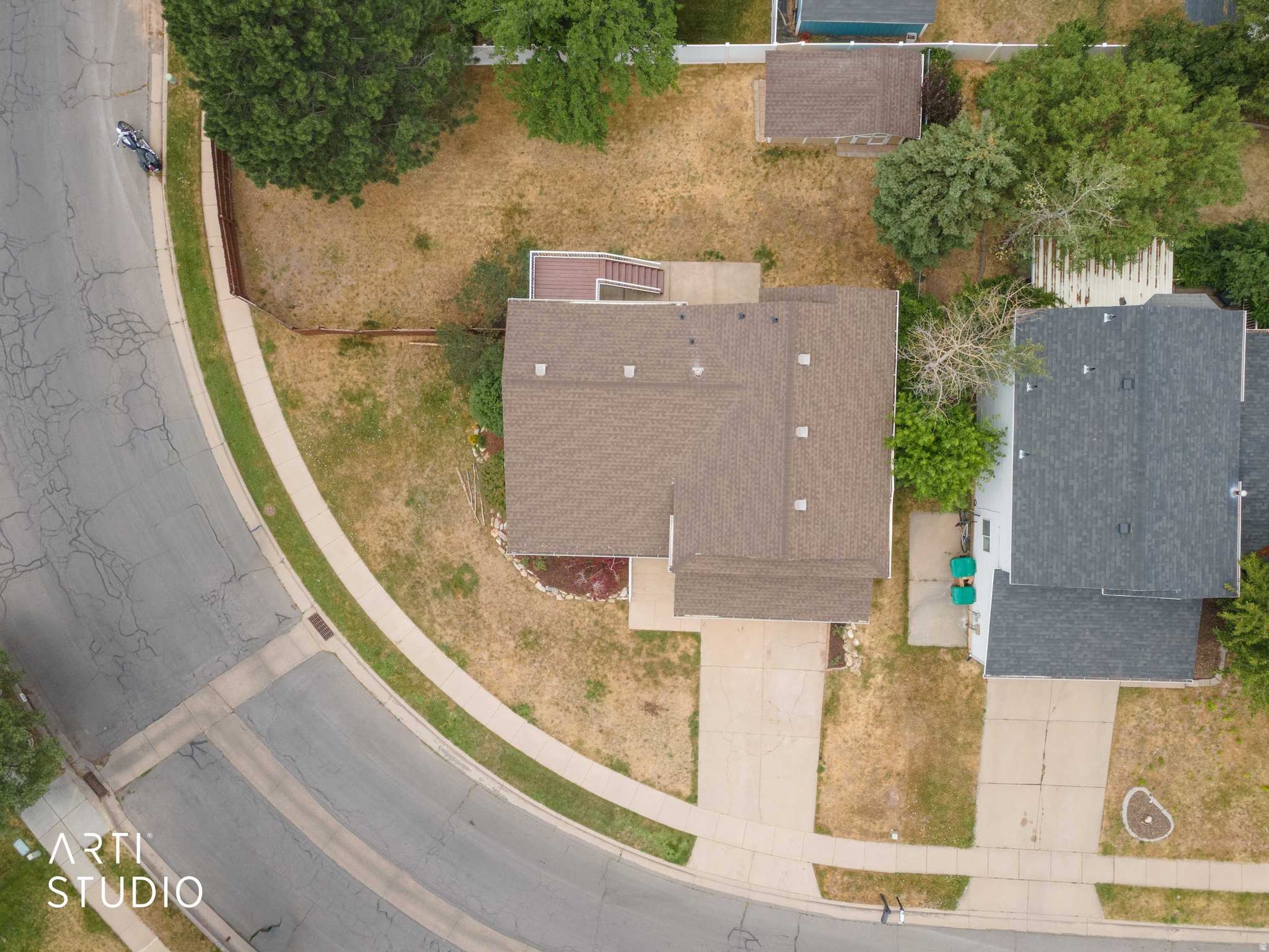 WILLOW WOOD - Residential