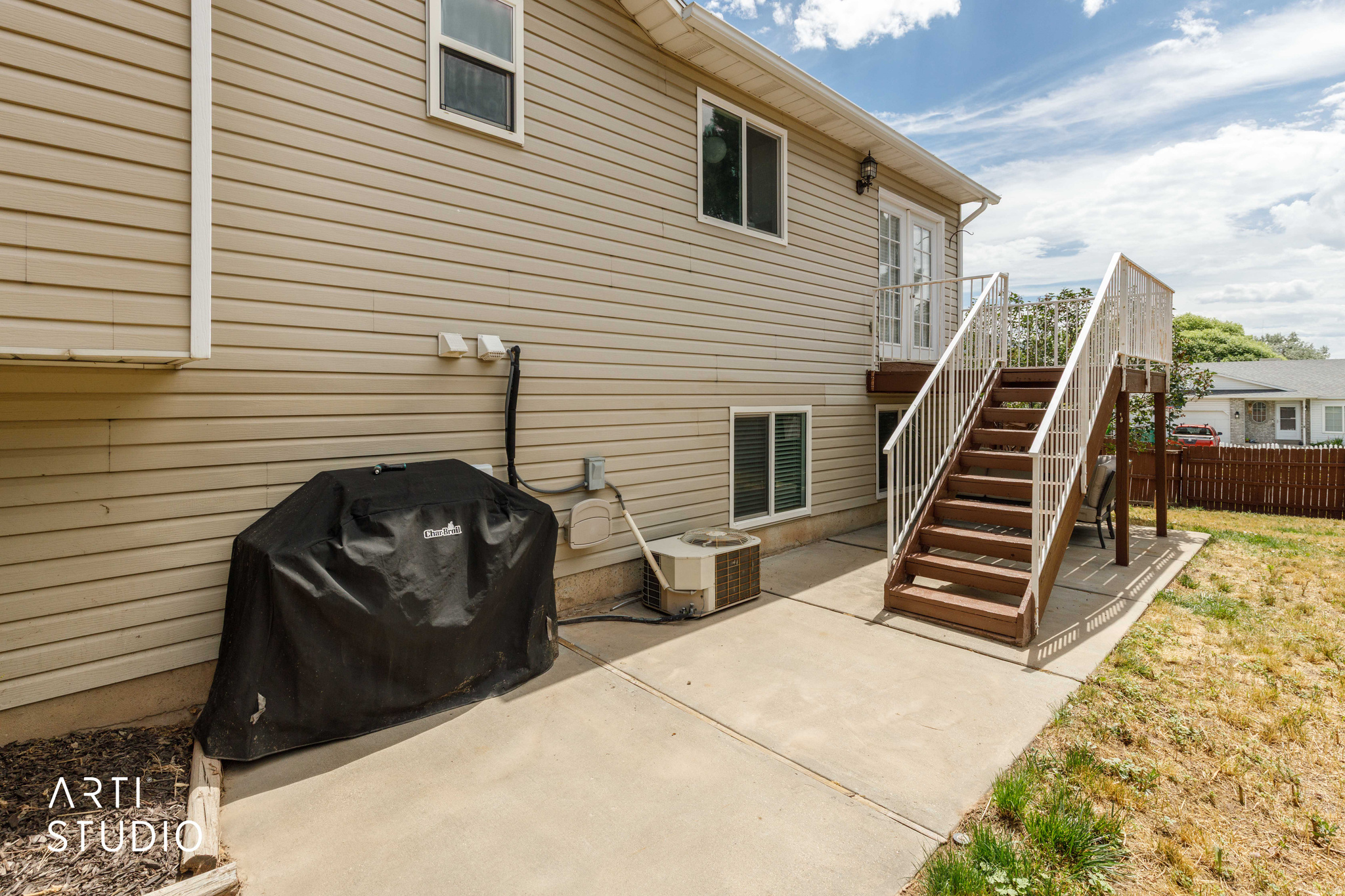 WILLOW WOOD - Residential
