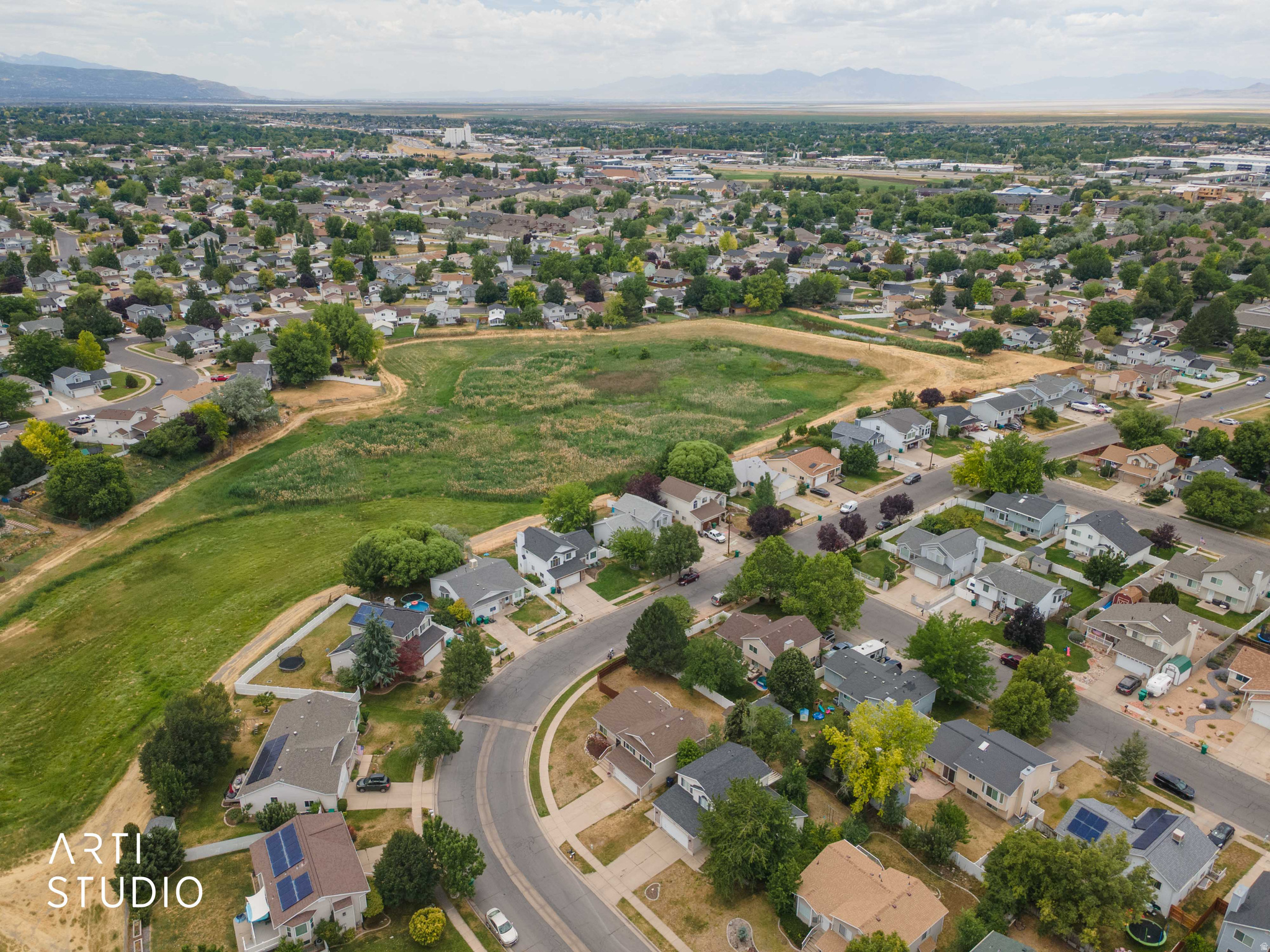 WILLOW WOOD - Residential