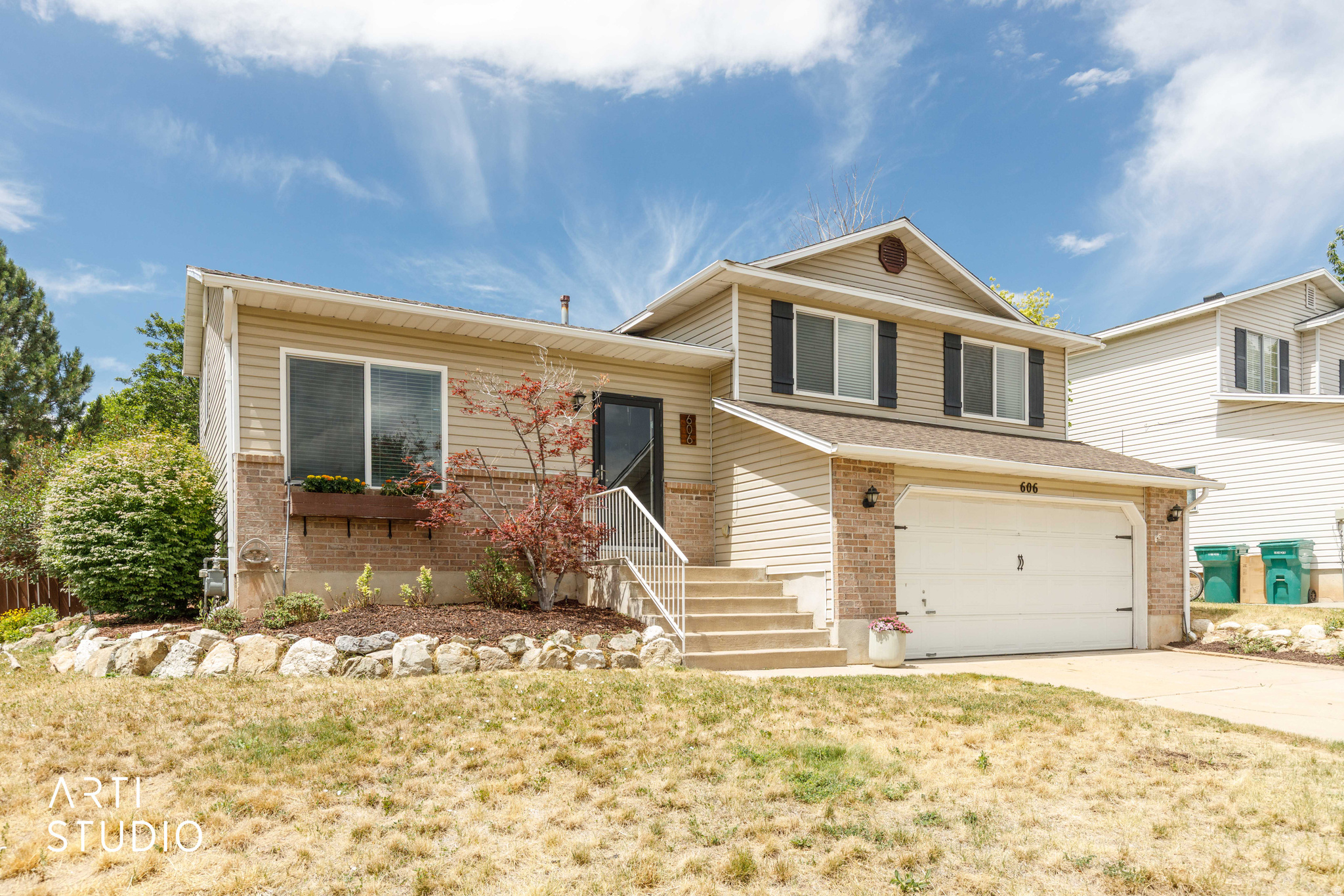 WILLOW WOOD - Residential