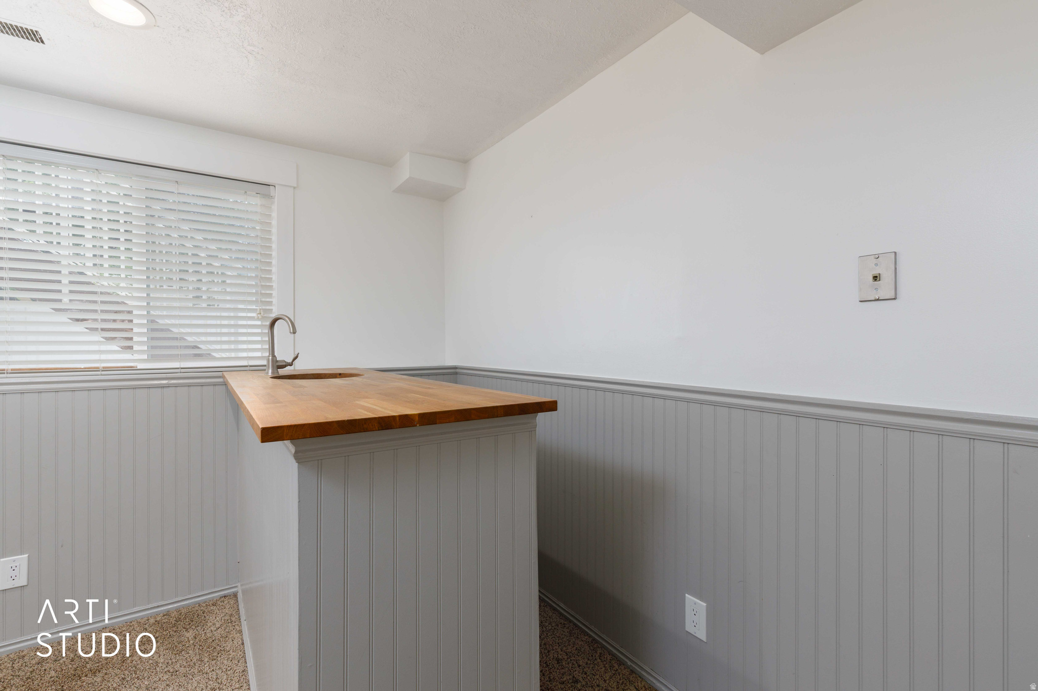 WILLOW WOOD - Residential