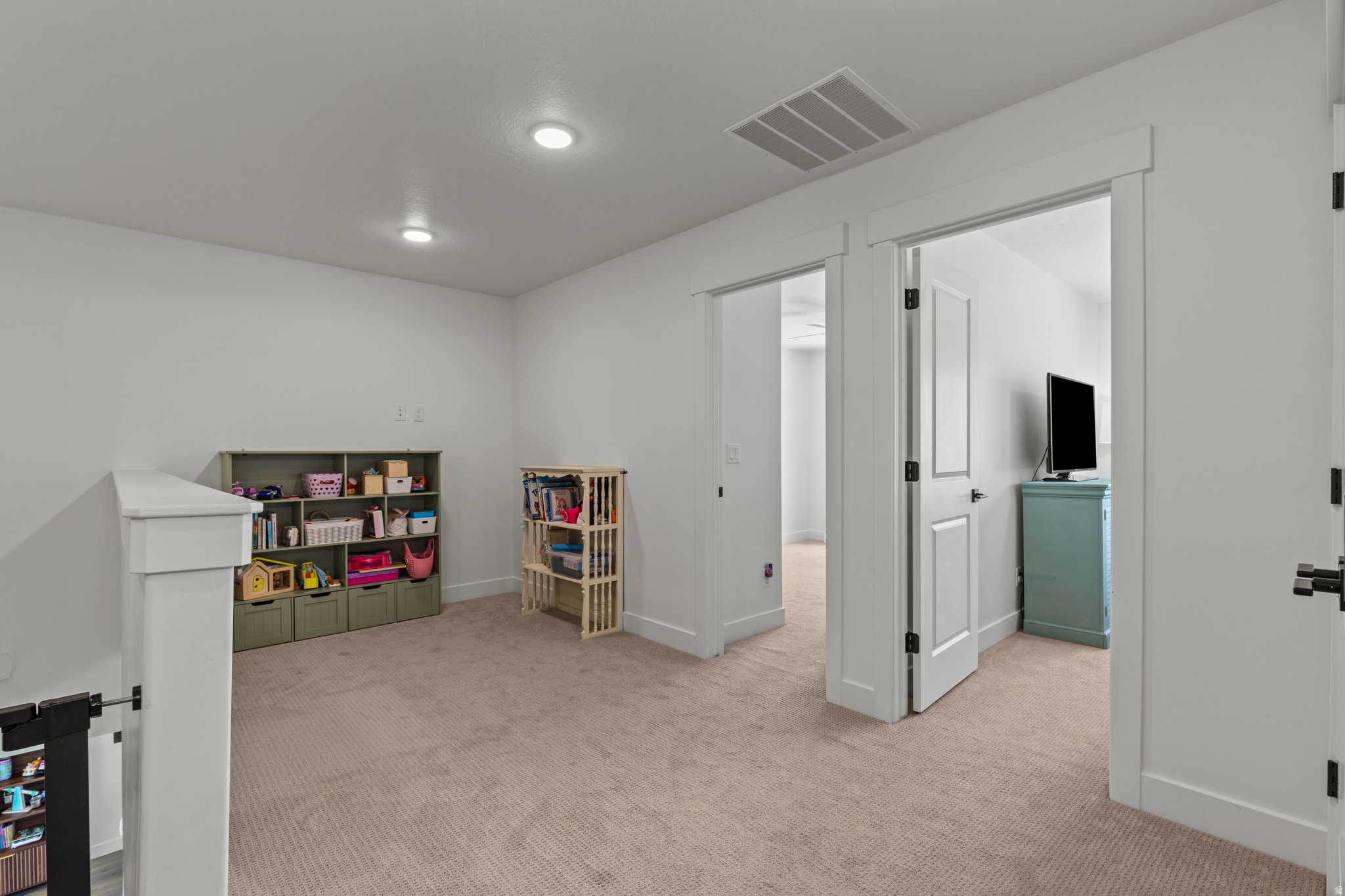 AUBURN HILLS - Residential