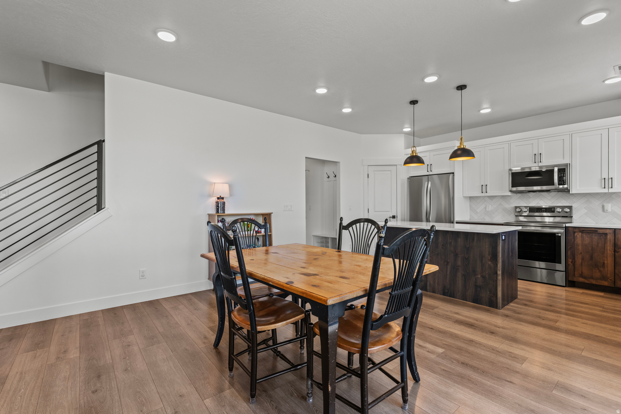 AUBURN HILLS - Residential