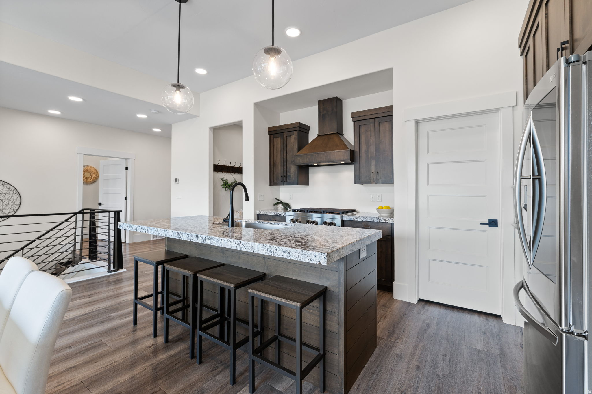 SHORELINE - Residential