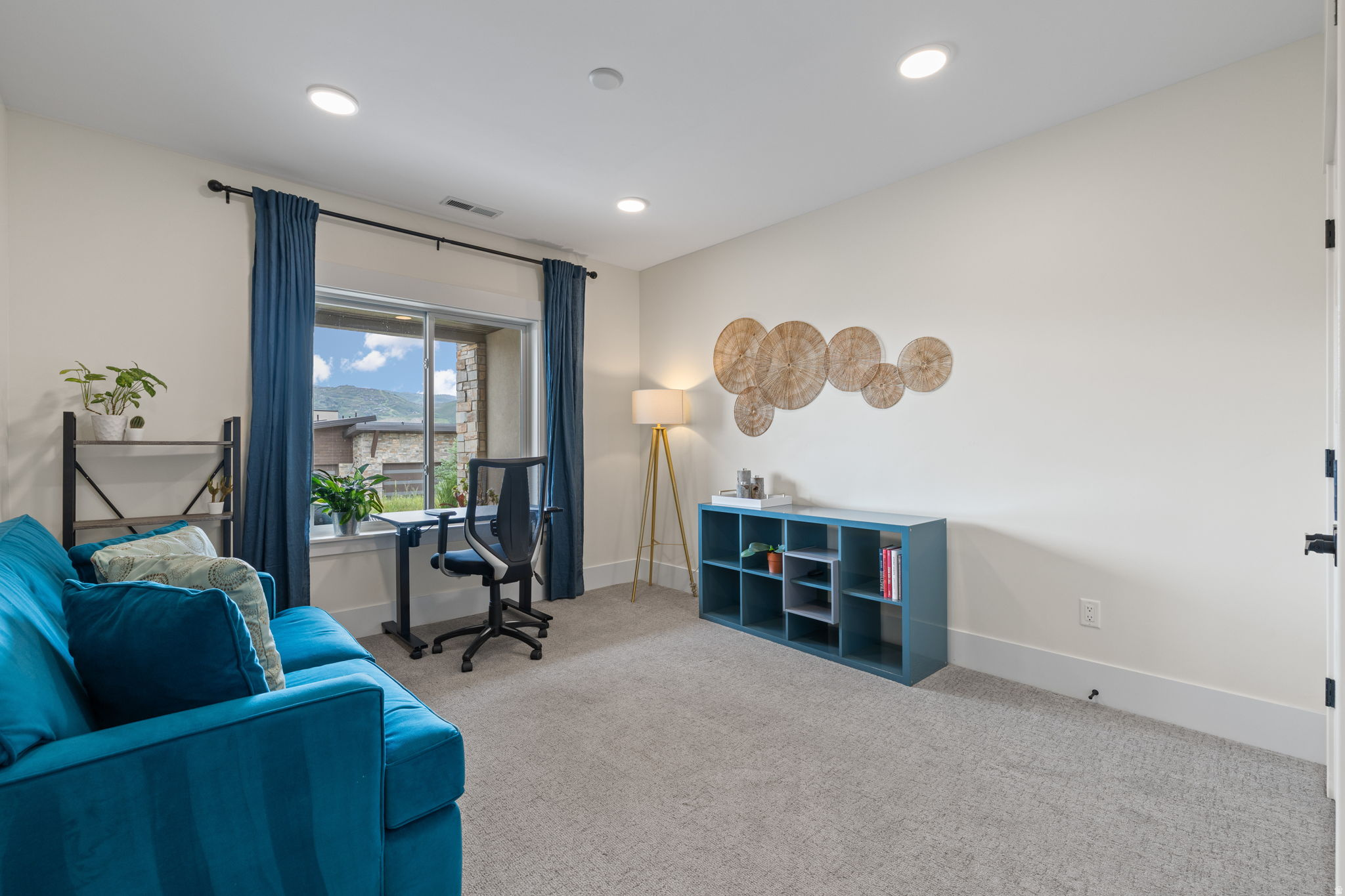 SHORELINE - Residential