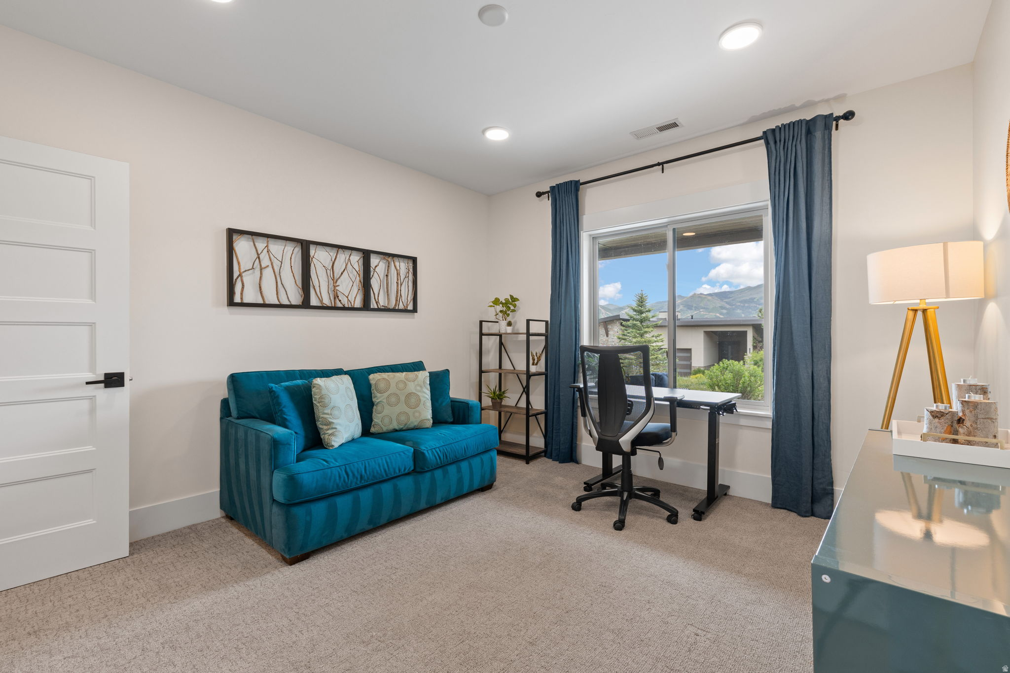 SHORELINE - Residential