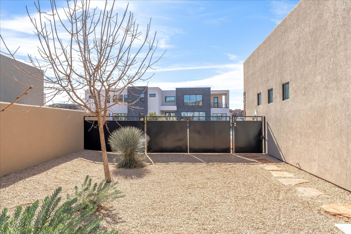 LEDGES OF ST GEORGE SAND COVE PH 1 - Residential
