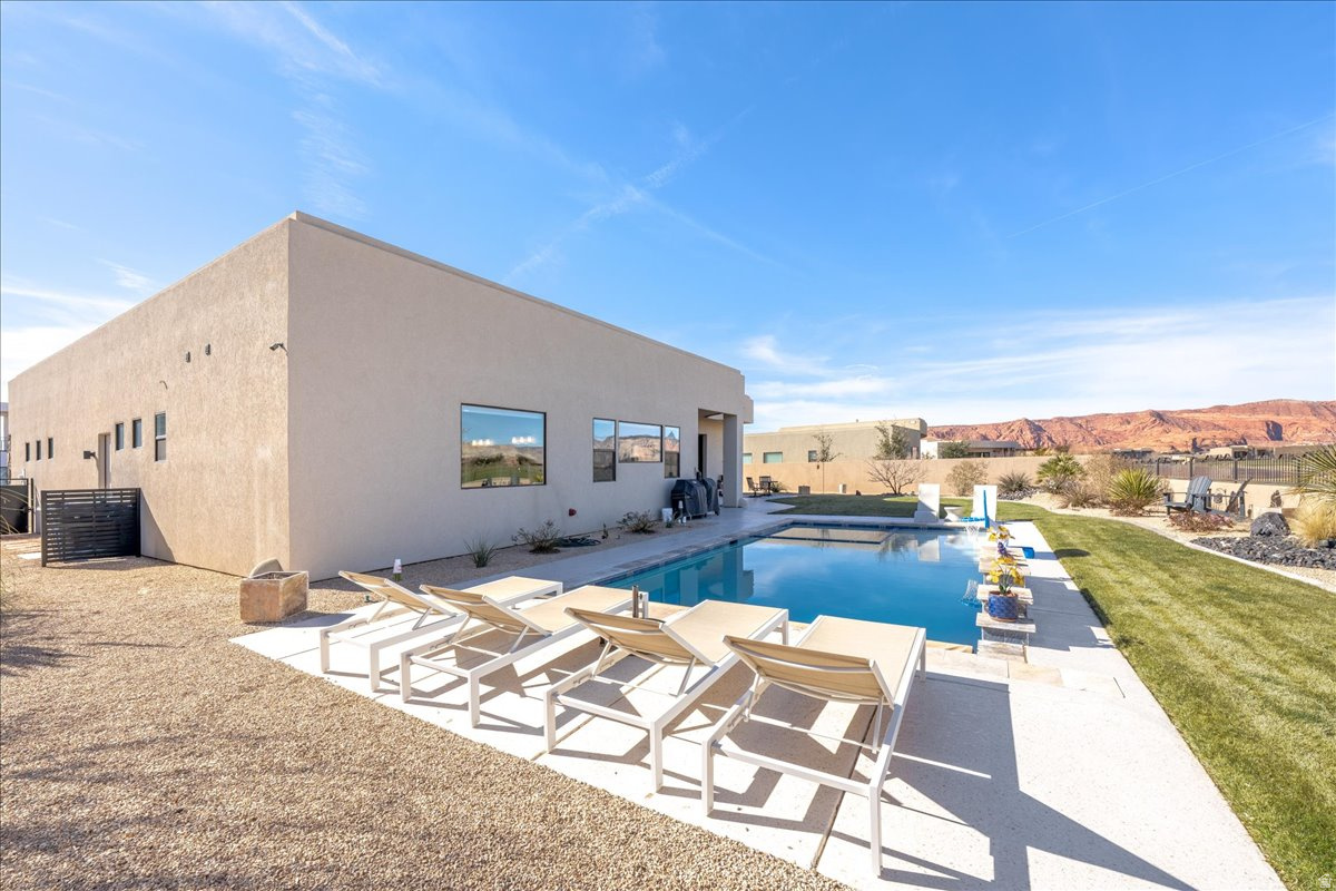 LEDGES OF ST GEORGE SAND COVE PH 1 - Residential
