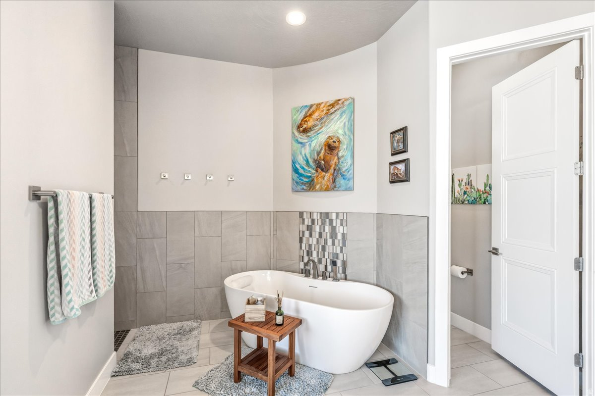 LEDGES OF ST GEORGE SAND COVE PH 1 - Residential