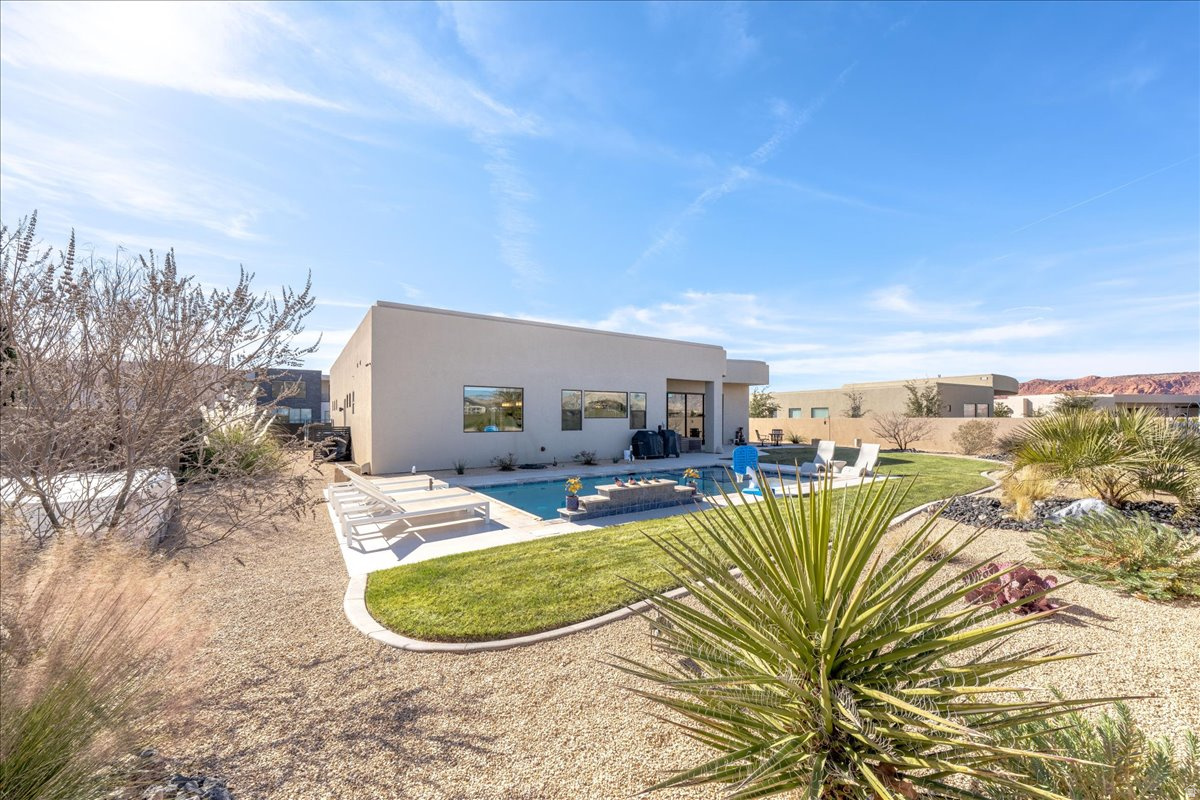 LEDGES OF ST GEORGE SAND COVE PH 1 - Residential