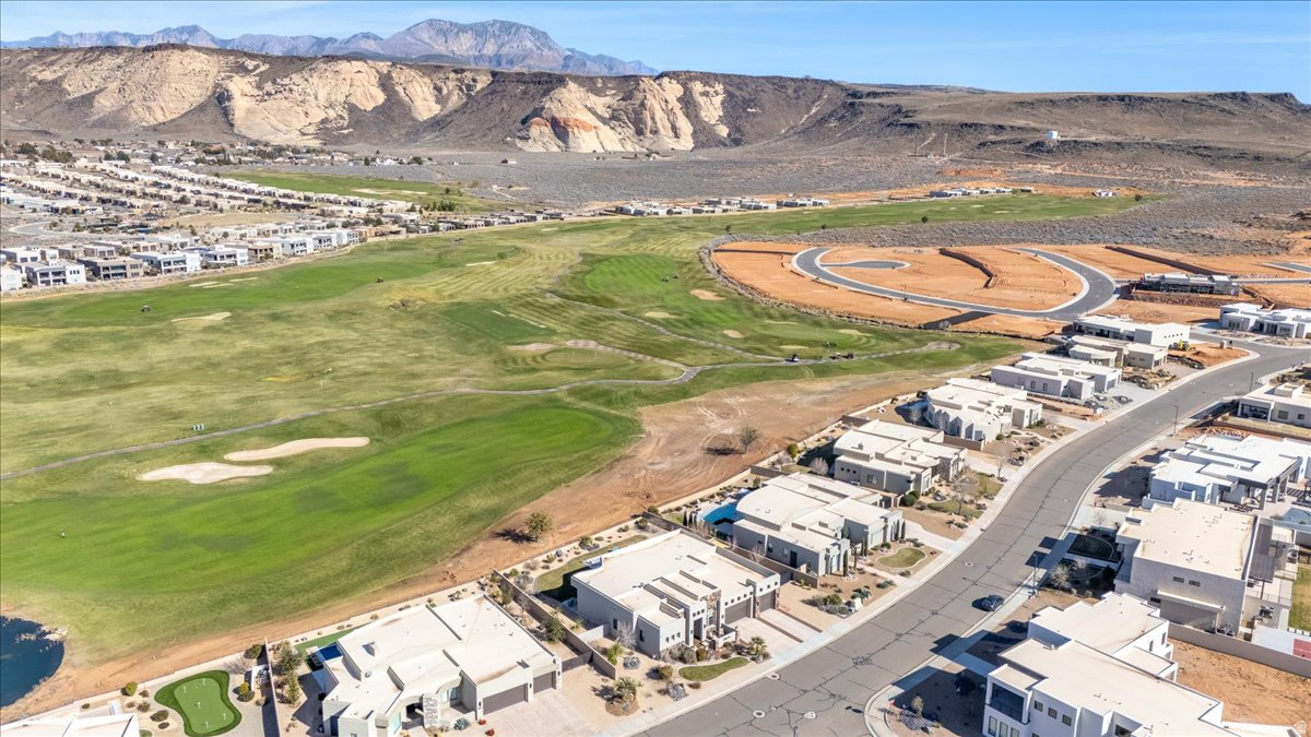 LEDGES OF ST GEORGE SAND COVE PH 1 - Residential