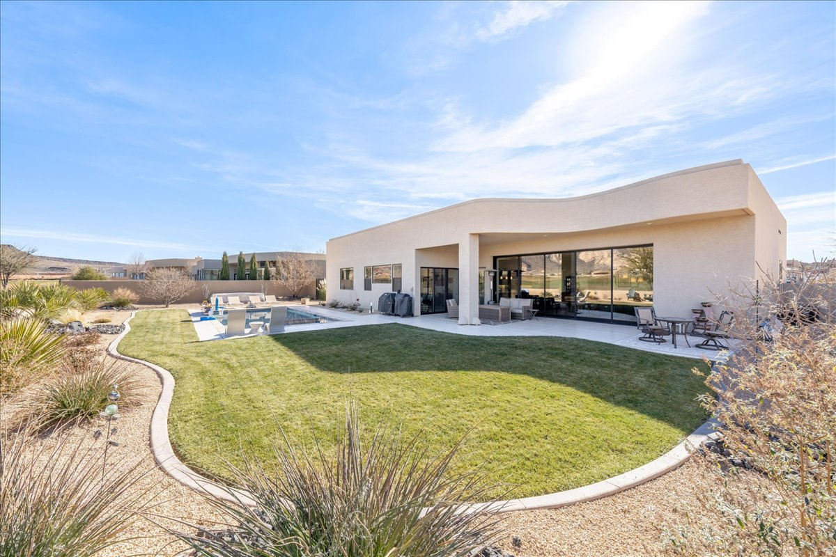 LEDGES OF ST GEORGE SAND COVE PH 1 - Residential