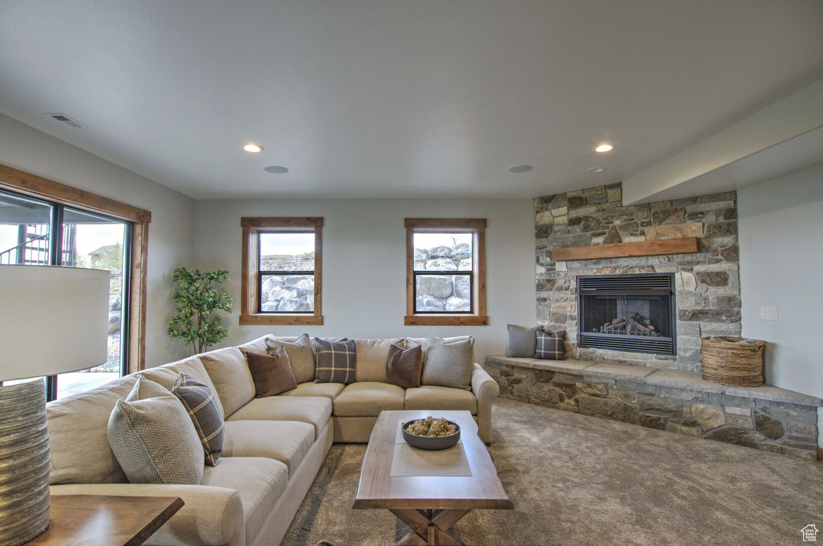 RESERVE SUMMIT LOT 10 - Residential