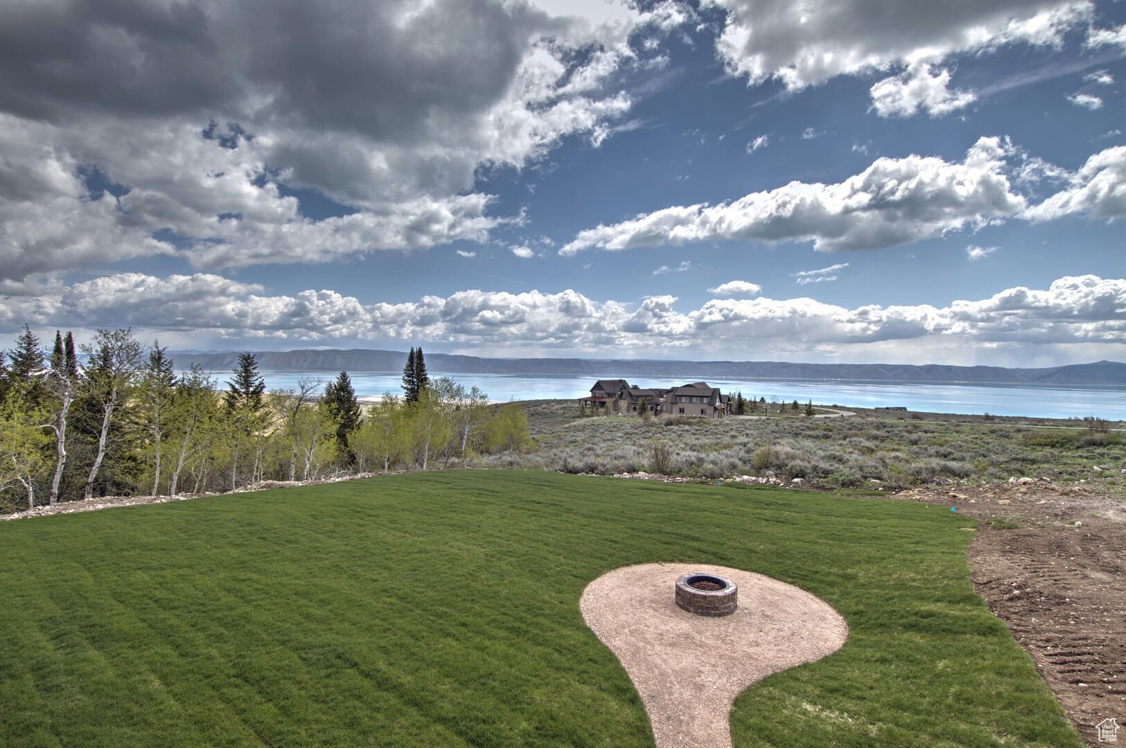 RESERVE SUMMIT LOT 10 - Residential
