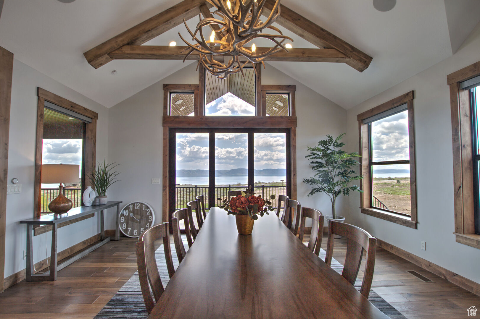 RESERVE SUMMIT LOT 10 - Residential