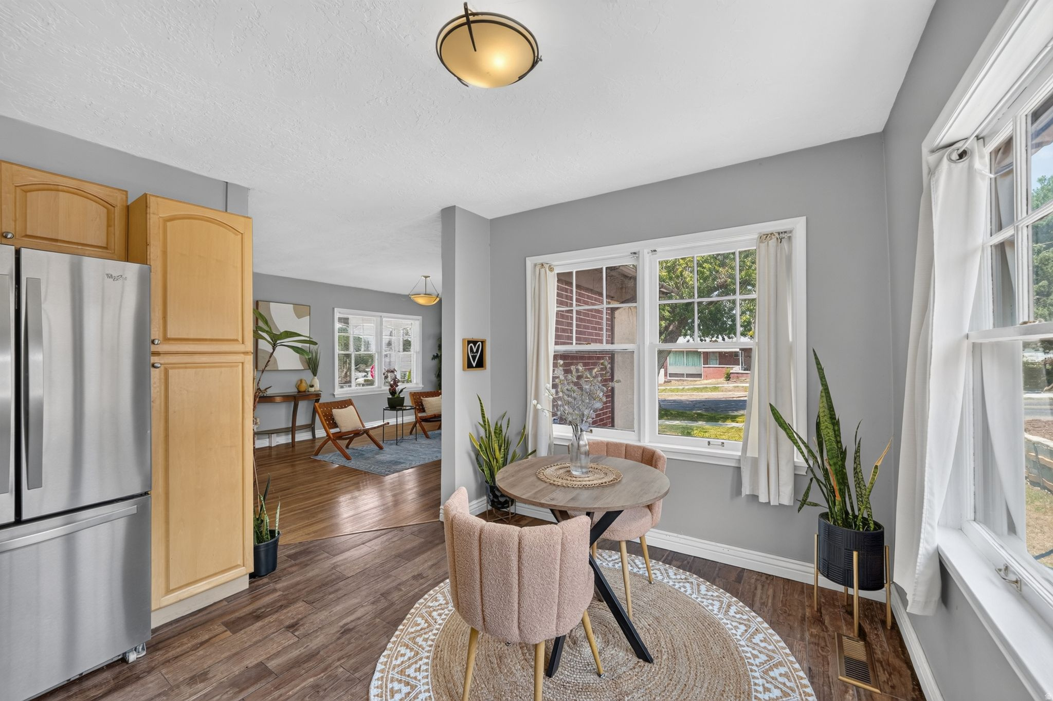 COUNTRY CLUB HEIGHTS - Residential