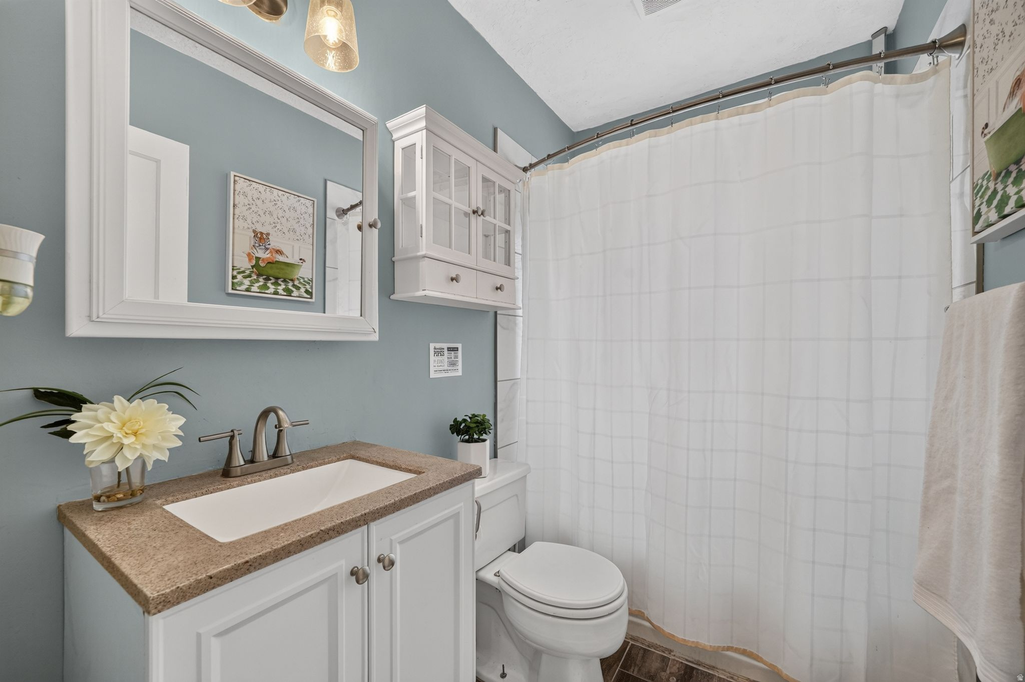 COUNTRY CLUB HEIGHTS - Residential