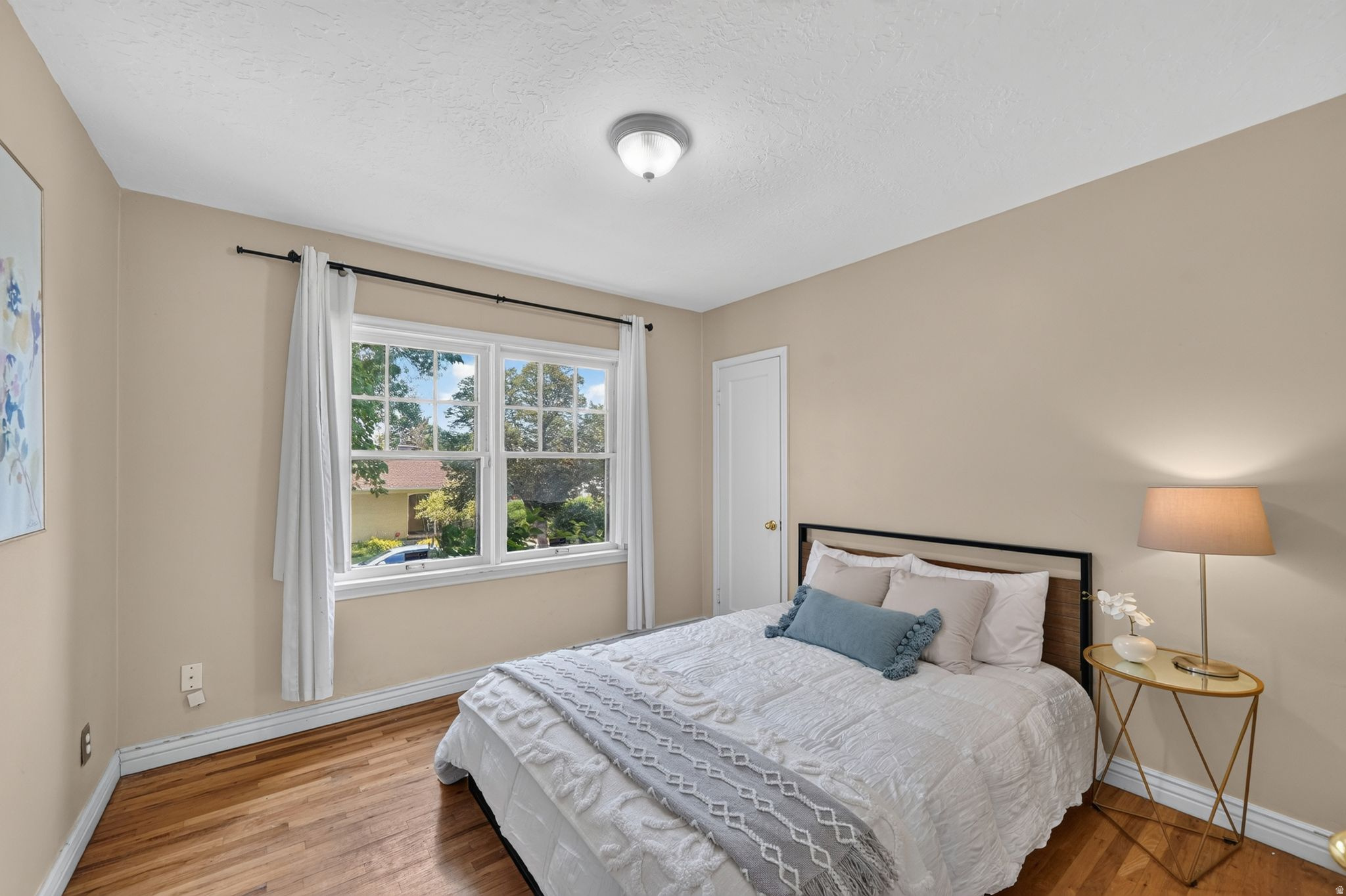 COUNTRY CLUB HEIGHTS - Residential