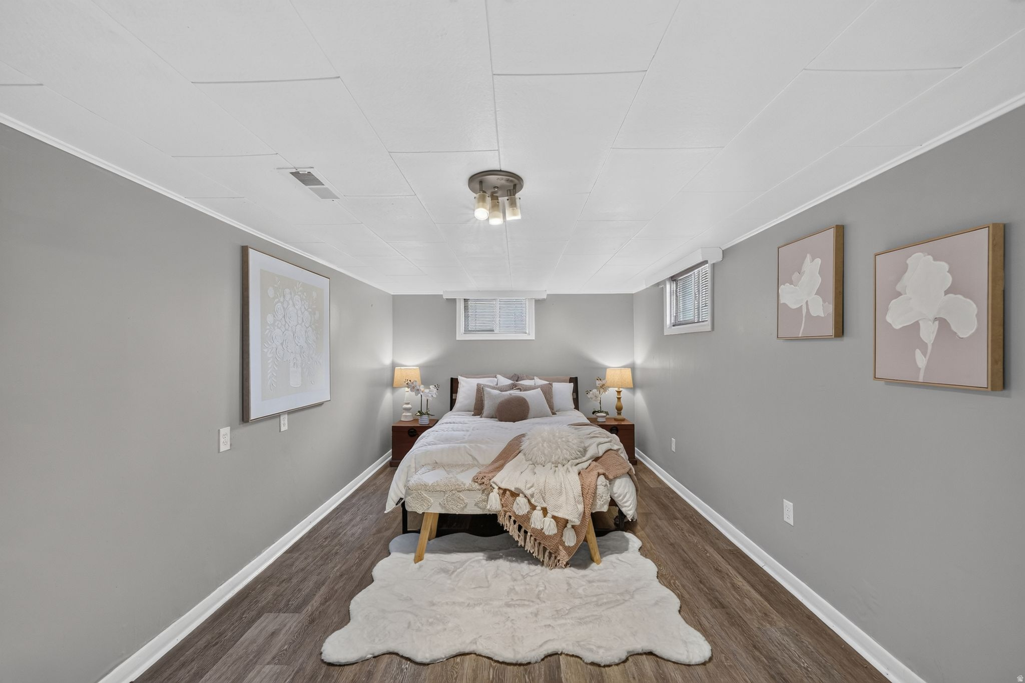 COUNTRY CLUB HEIGHTS - Residential