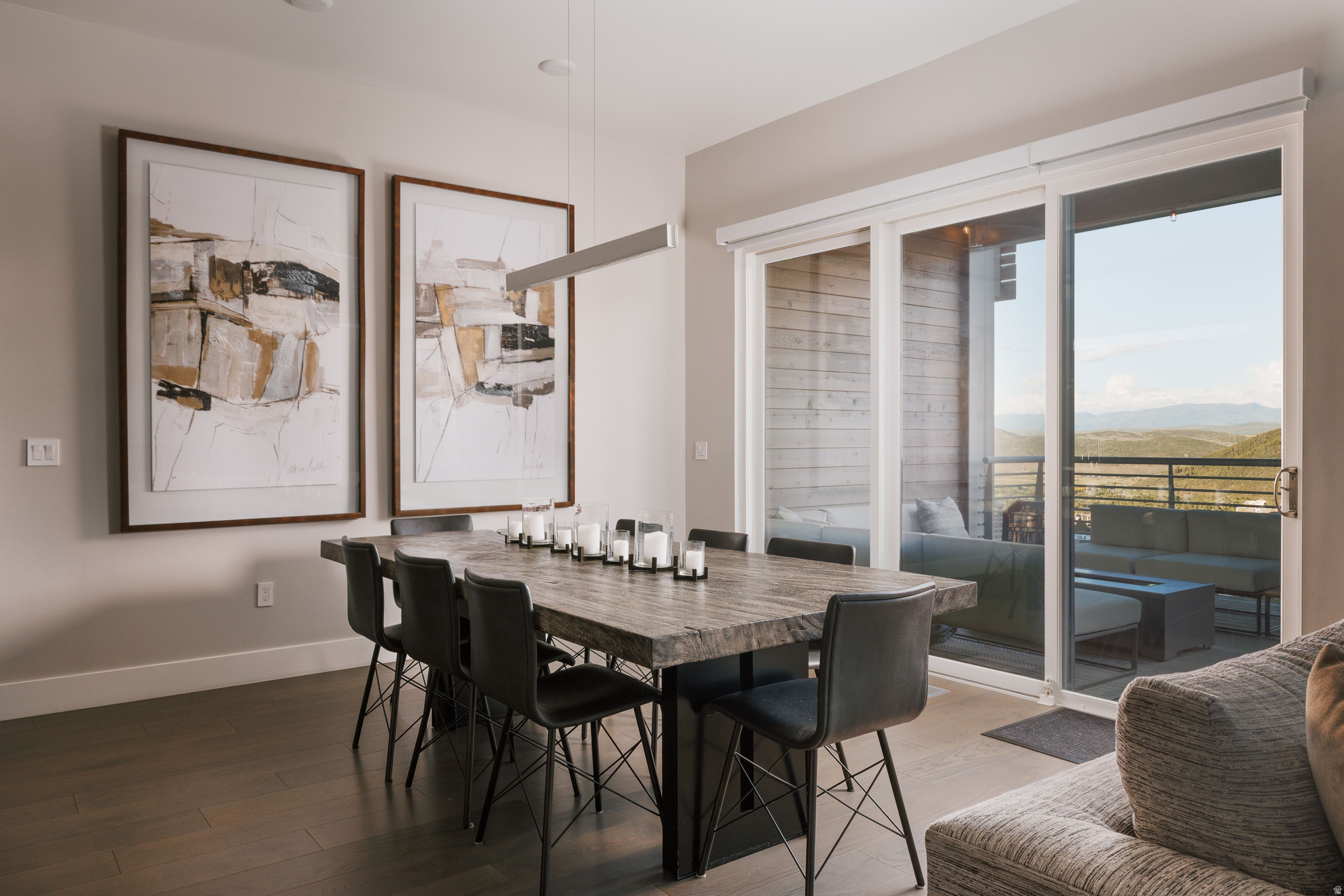 APEX RESIDENCES - Residential