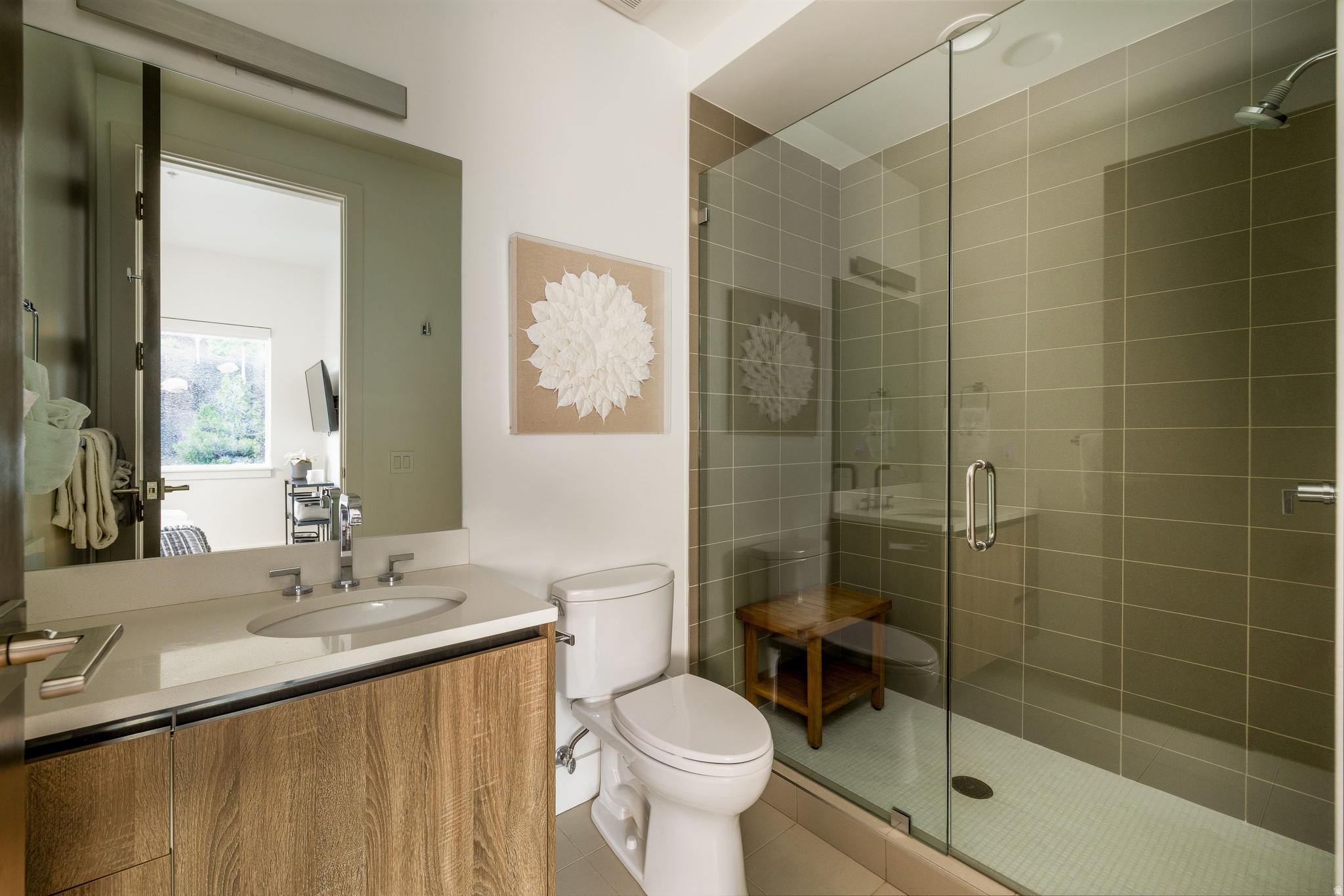 APEX RESIDENCES - Residential