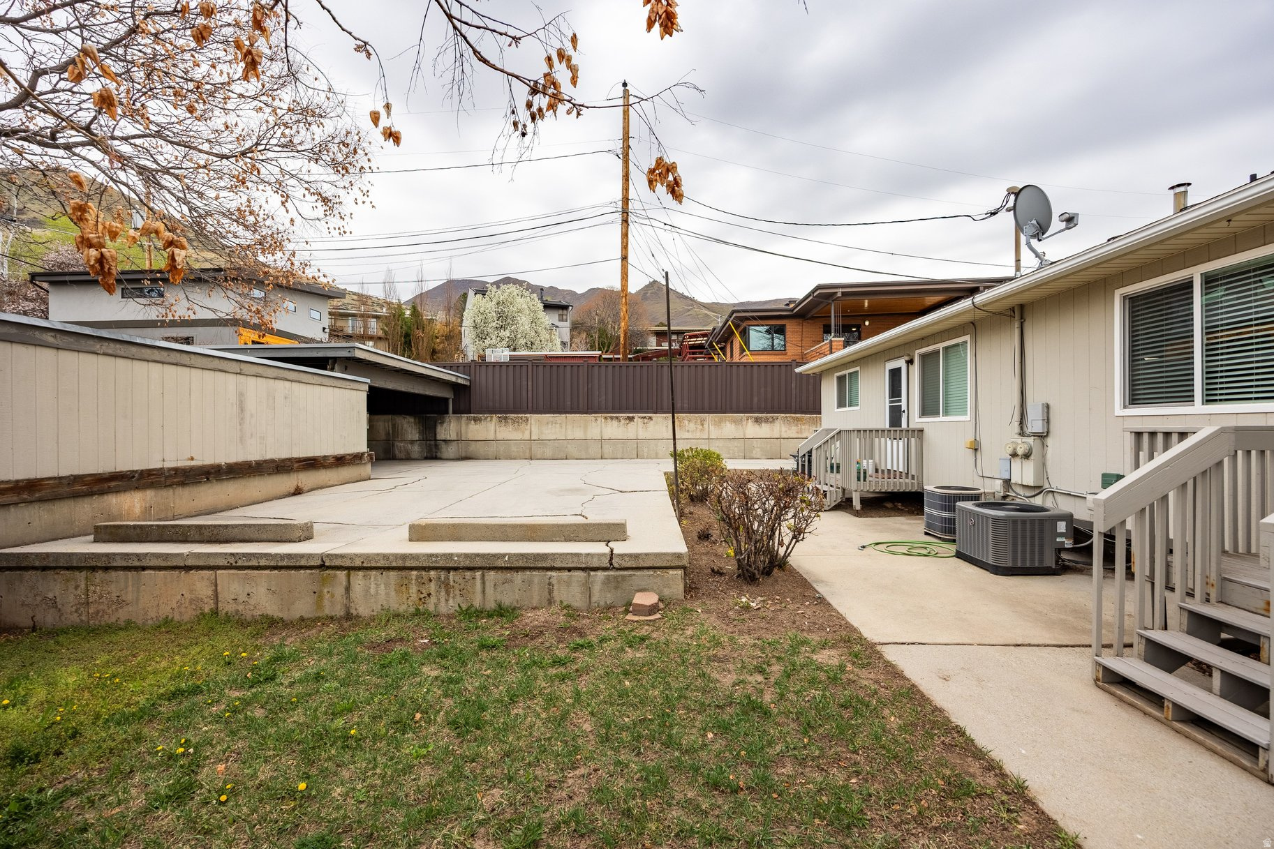 INDIAN ROCK - Residential