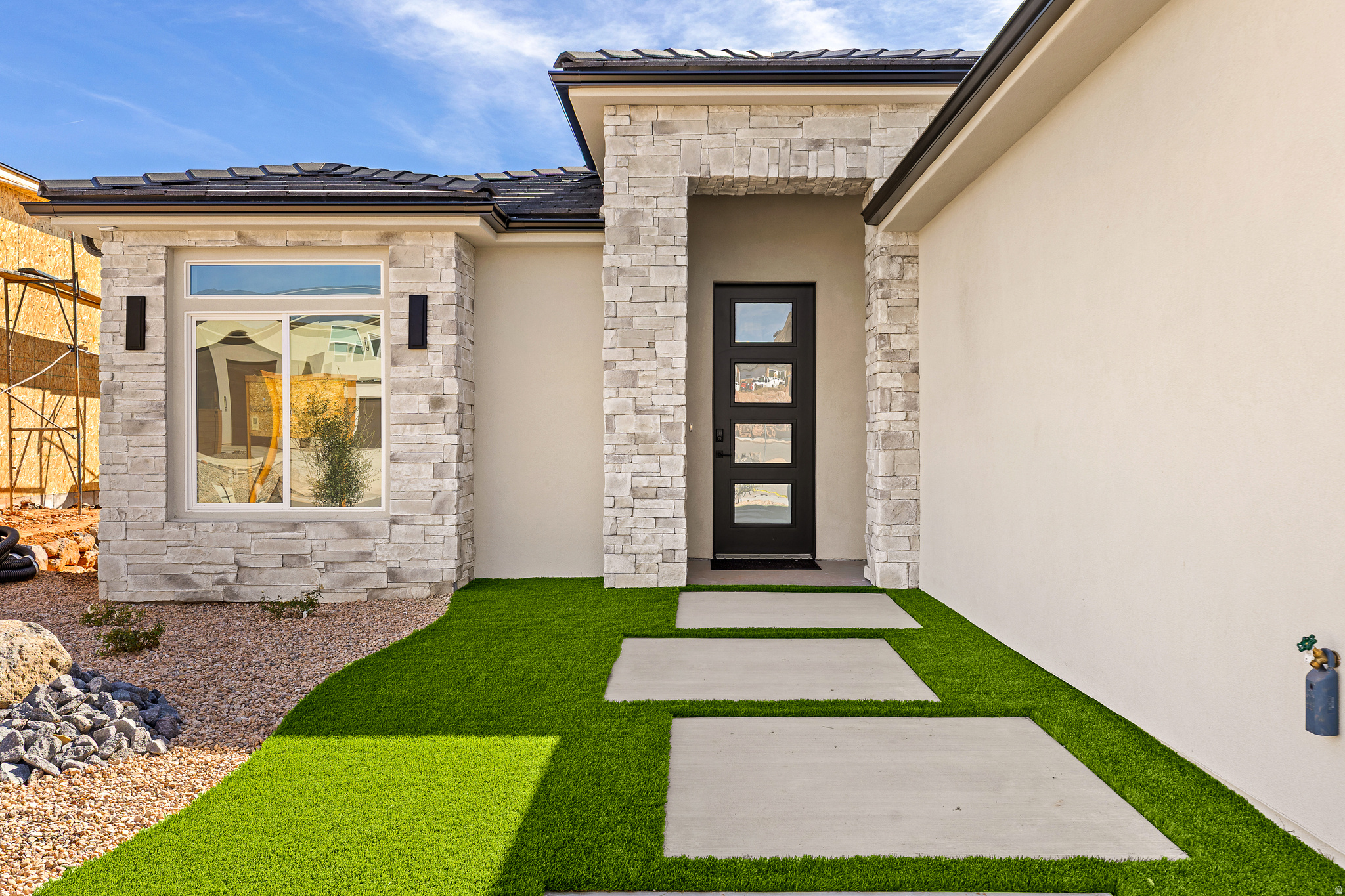 ESTATES AT BURKE SPRINGS - Residential