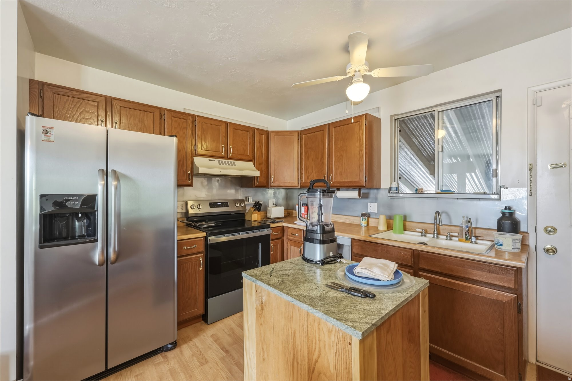PLAT B - Residential