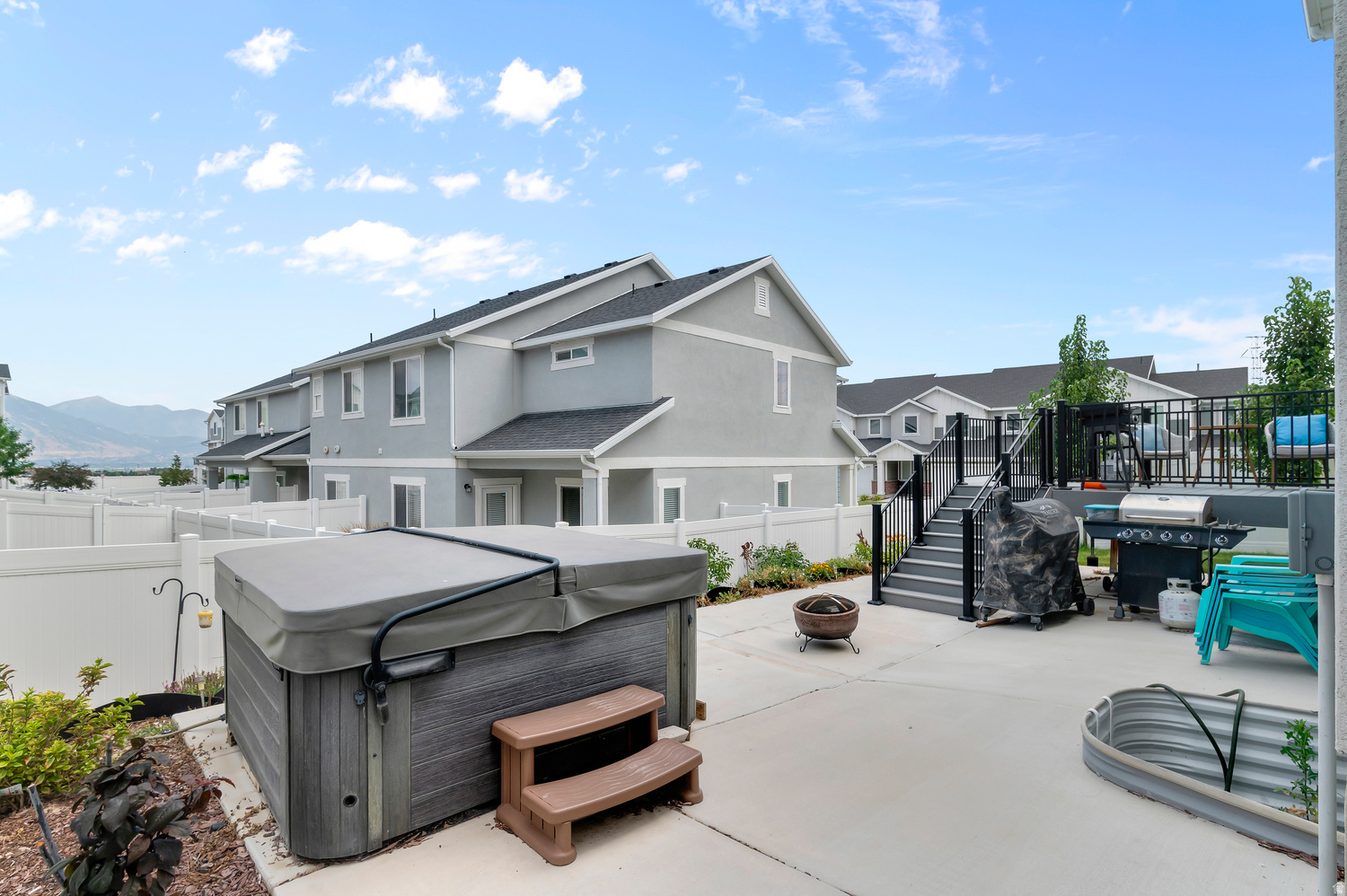 PARKSIDE - Residential