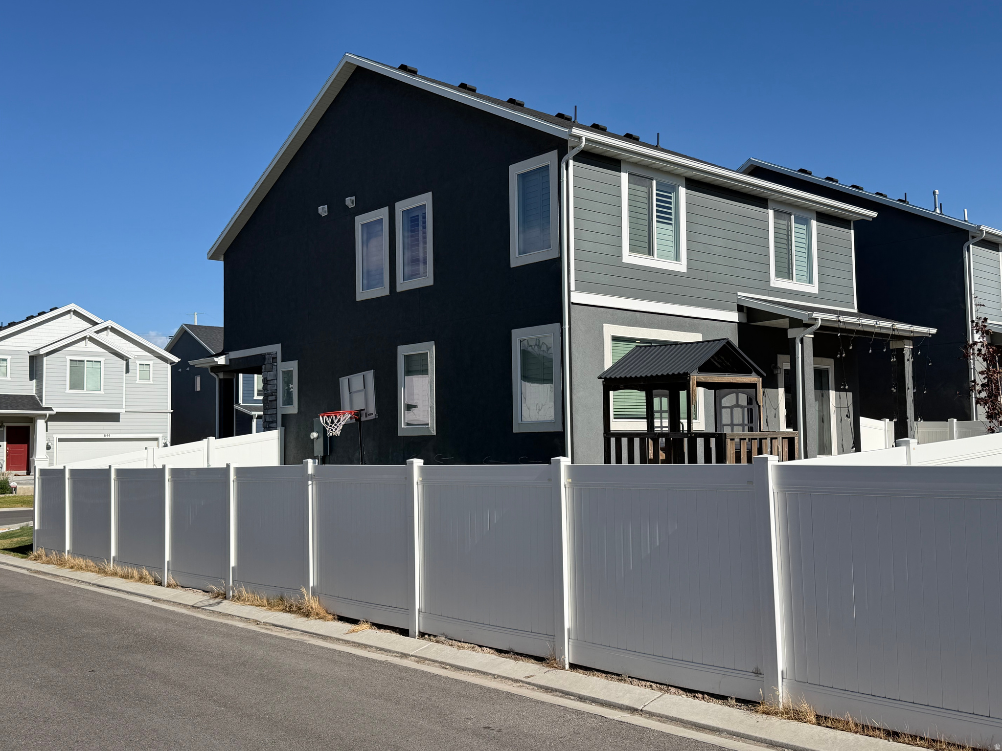 SPRING RANCH - Residential