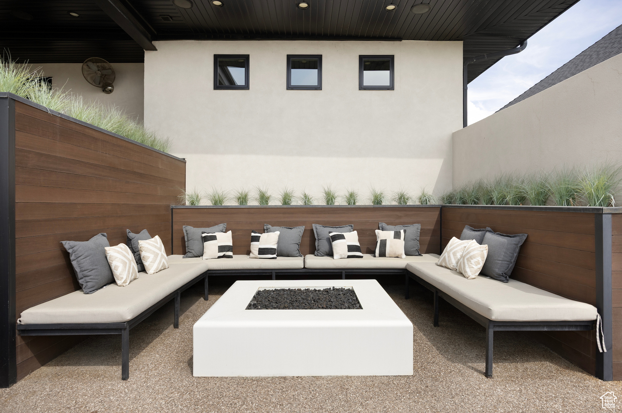 ROCKWELL ESTATES - Residential