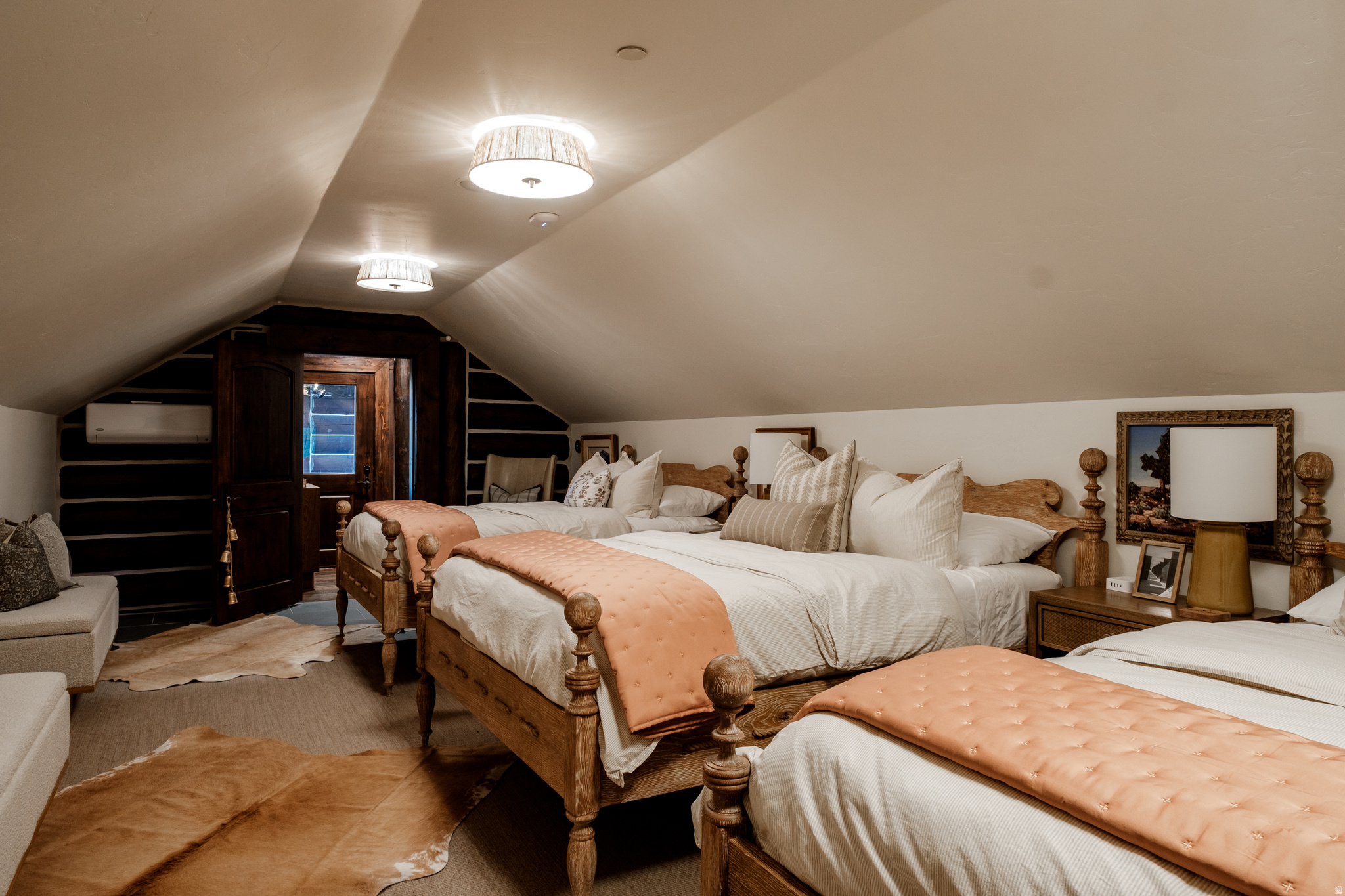 WOLF CREEK RANCH - Residential