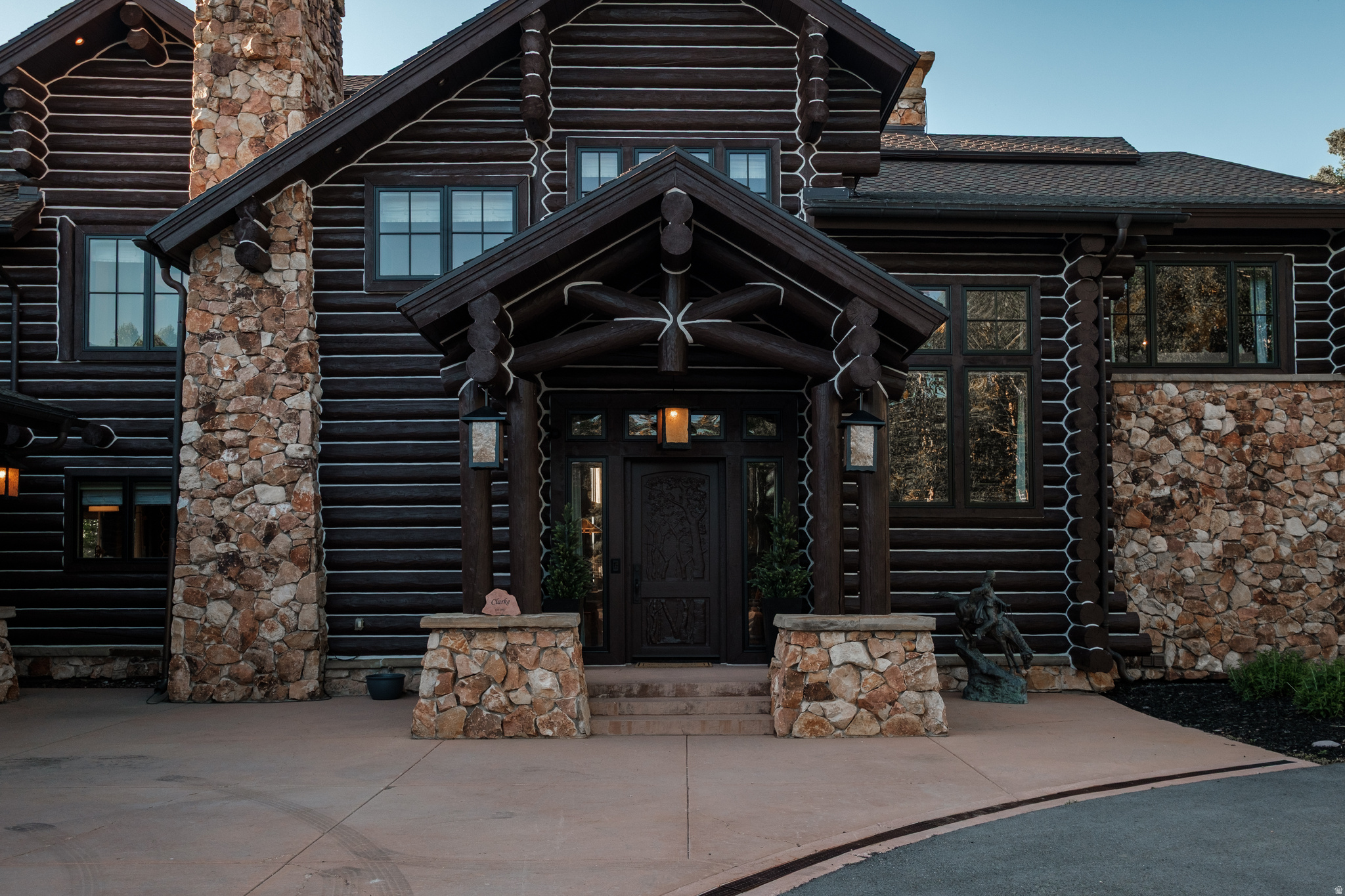 WOLF CREEK RANCH - Residential