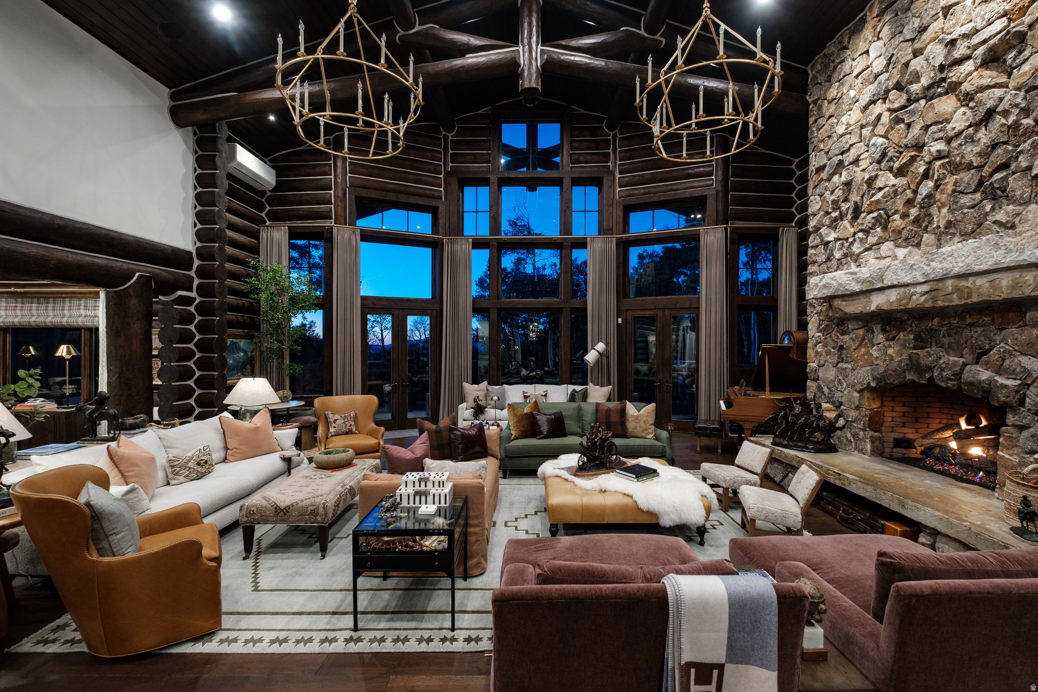 WOLF CREEK RANCH - Residential