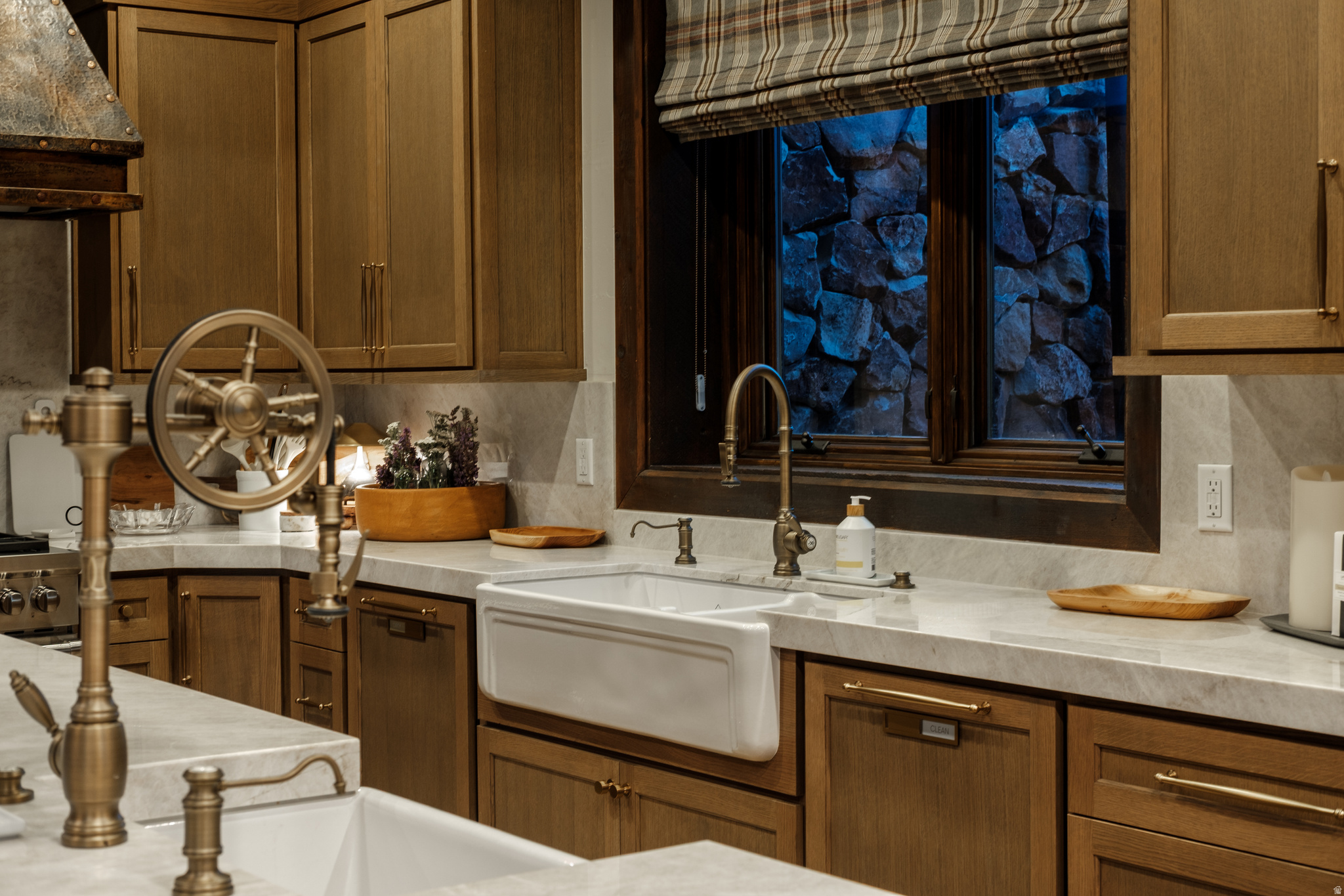 WOLF CREEK RANCH - Residential