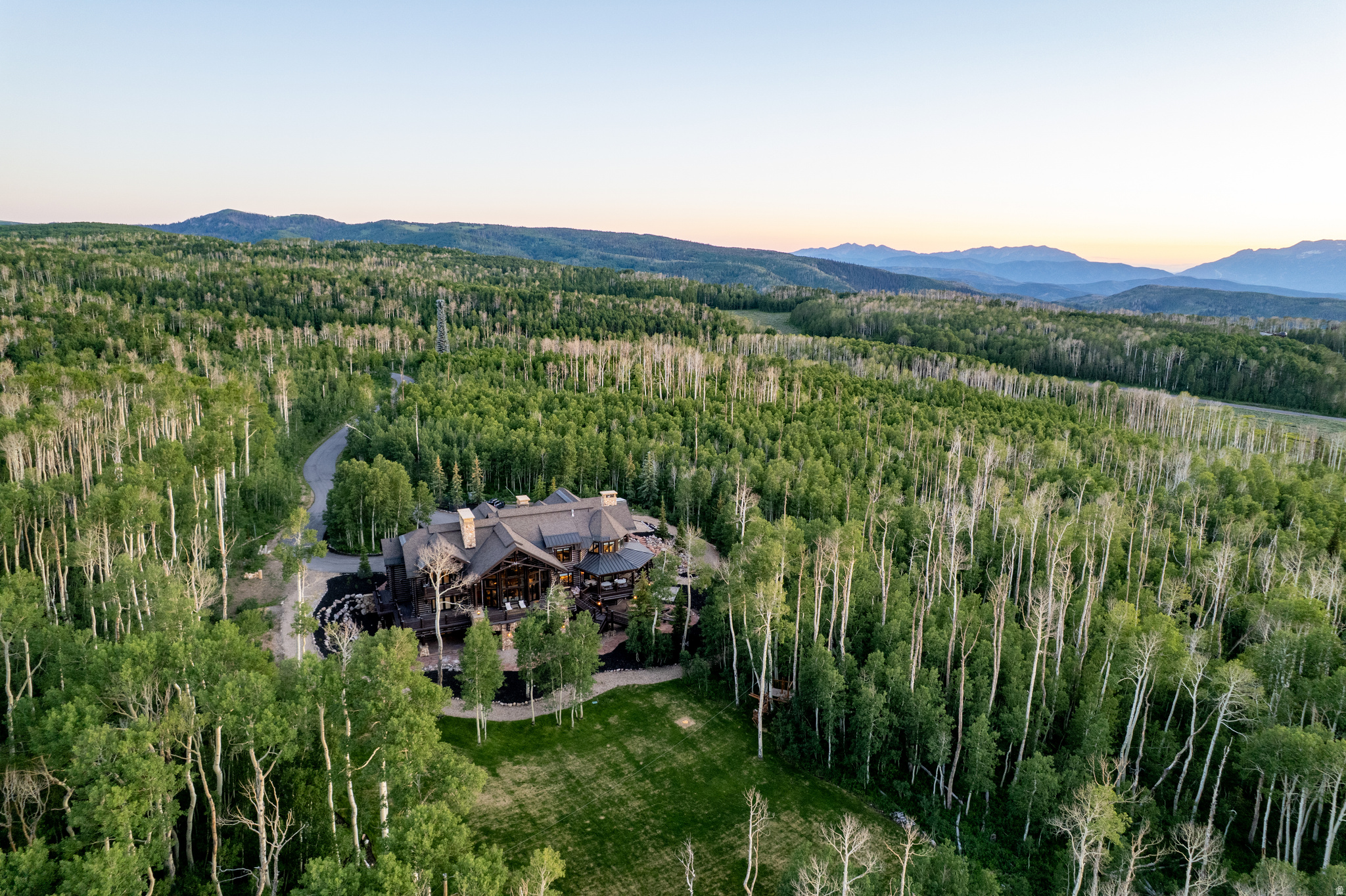 WOLF CREEK RANCH - Residential