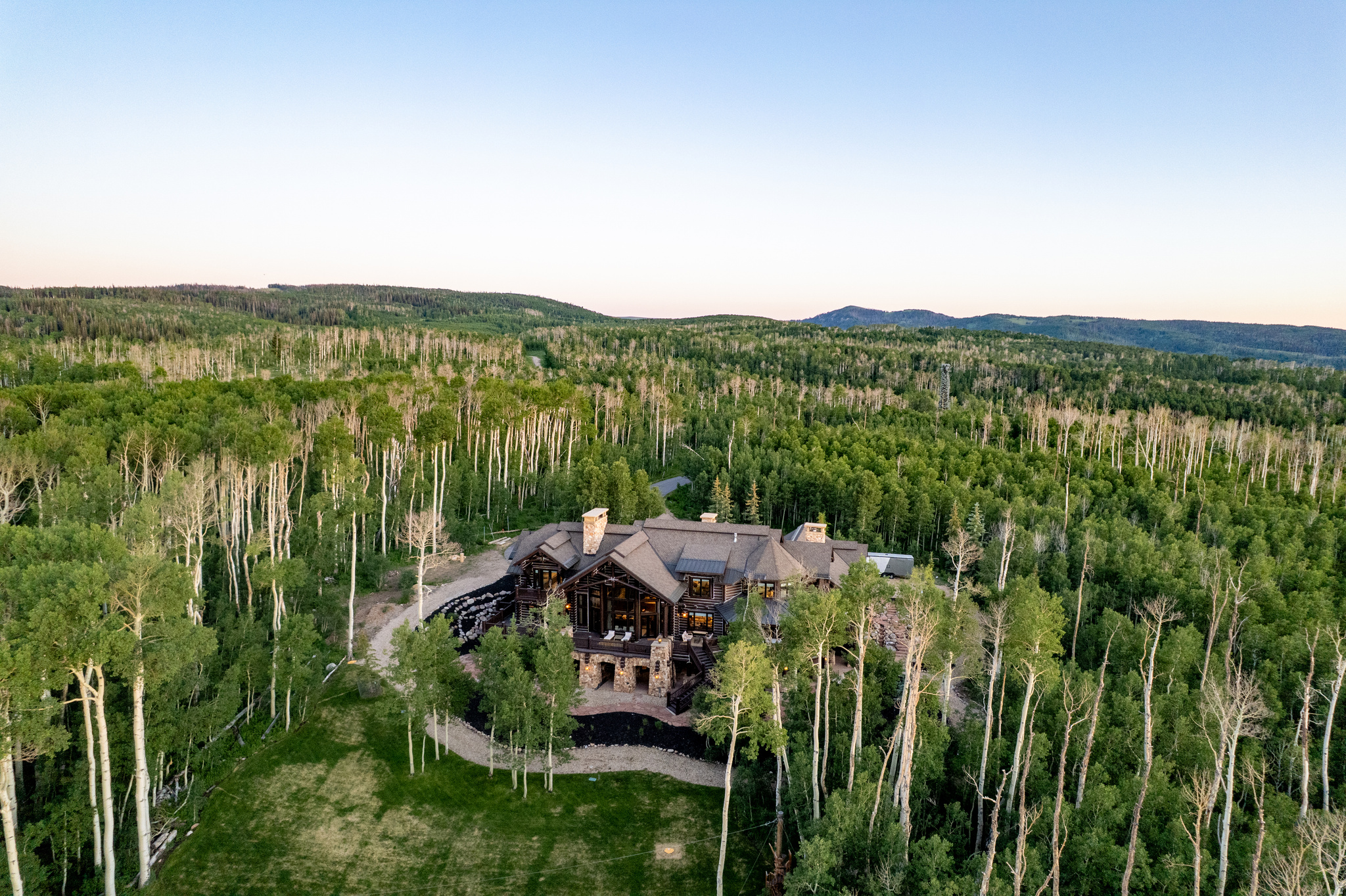 WOLF CREEK RANCH - Residential
