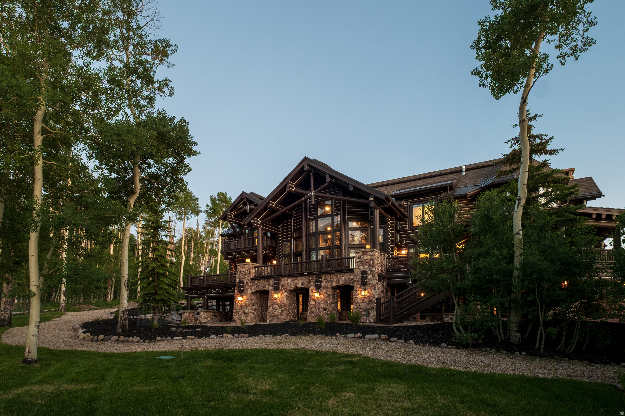 WOLF CREEK RANCH - Residential