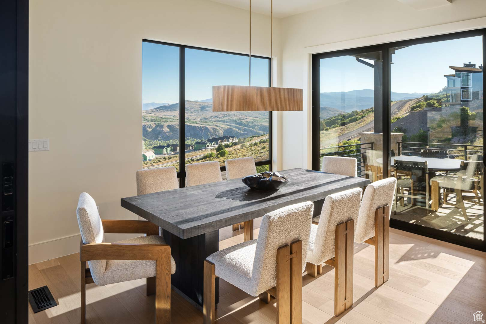 BENLOCH RANCH - Residential