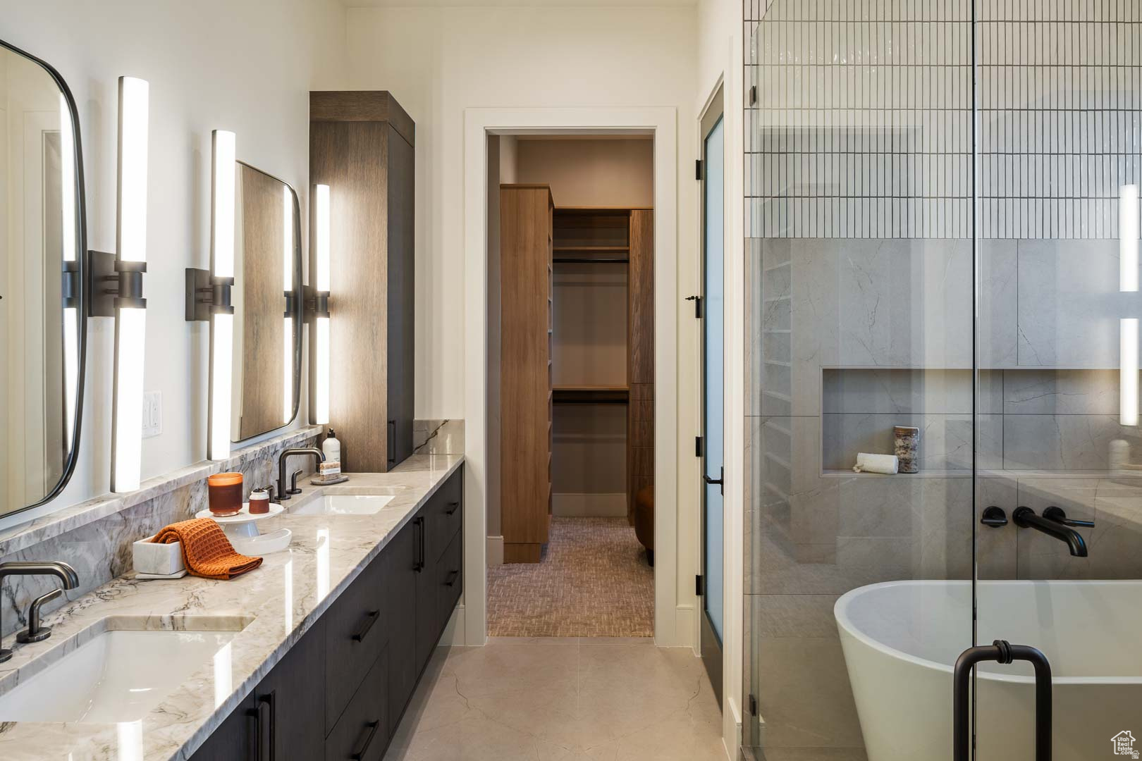 BENLOCH RANCH - Residential