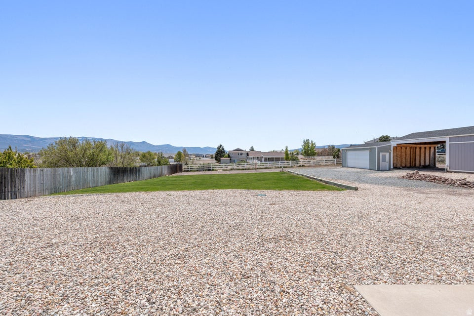 BRIDLE PATH WEST (MONTE VISTA UNIT 5) - Residential