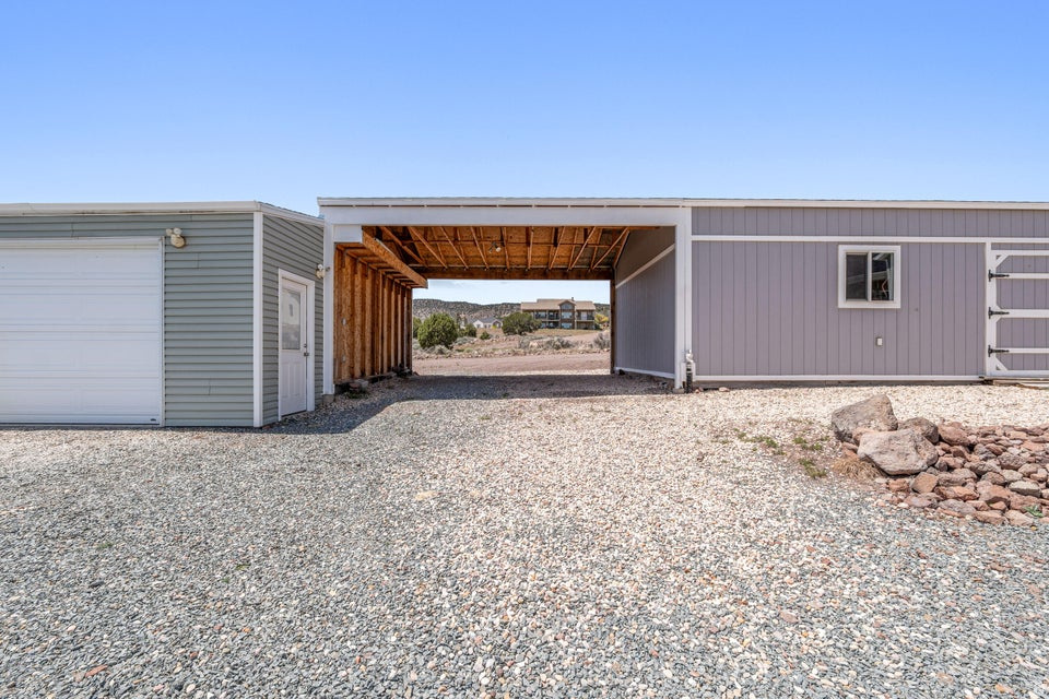 BRIDLE PATH WEST (MONTE VISTA UNIT 5) - Residential