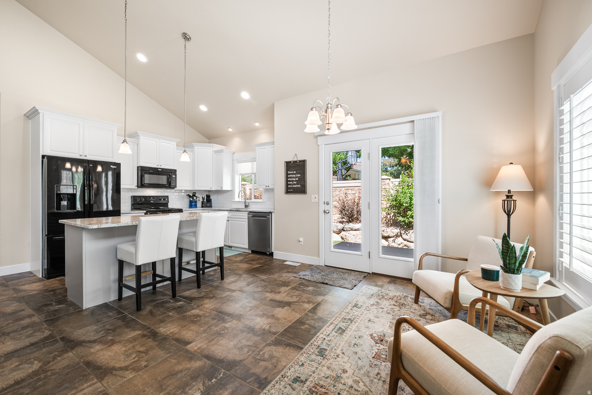 COTTAGES ON 78TH - Residential