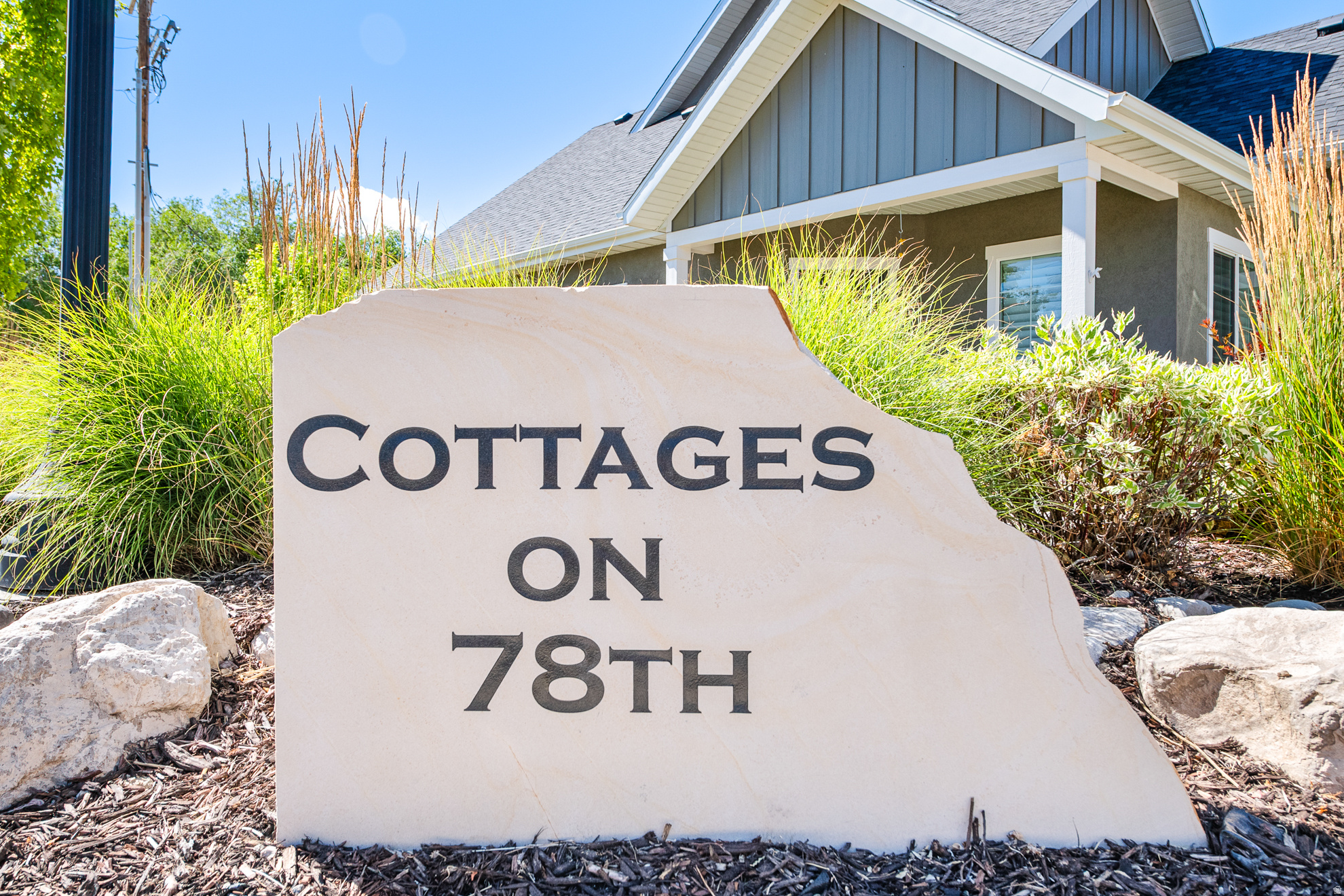 COTTAGES ON 78TH - Residential