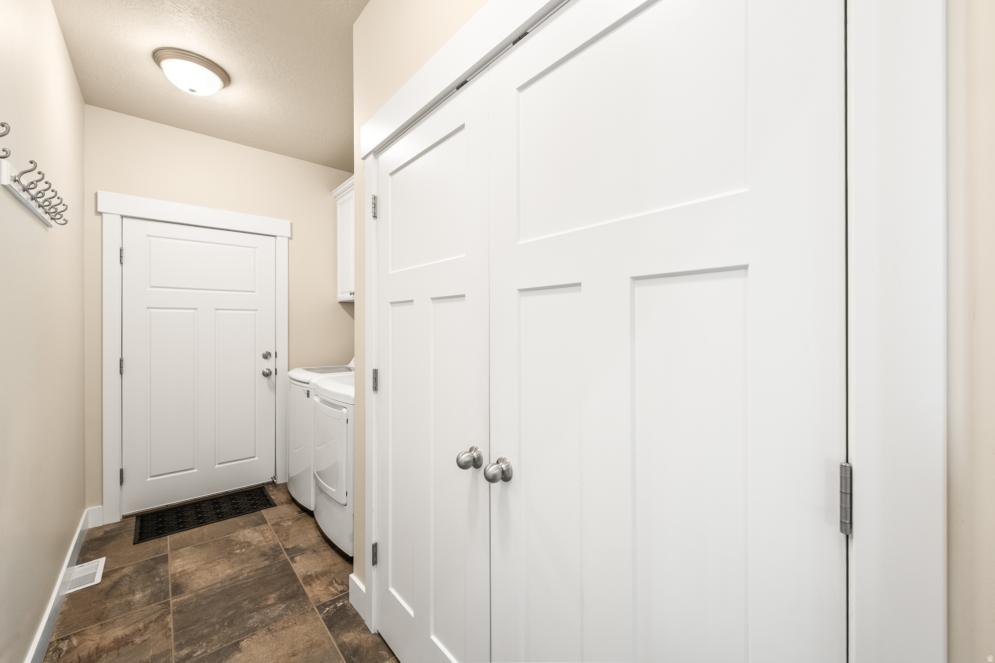 COTTAGES ON 78TH - Residential
