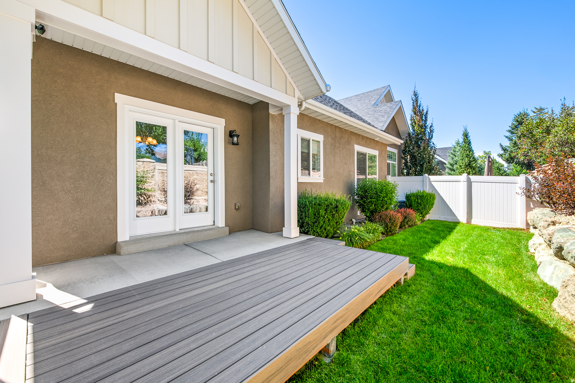 COTTAGES ON 78TH - Residential