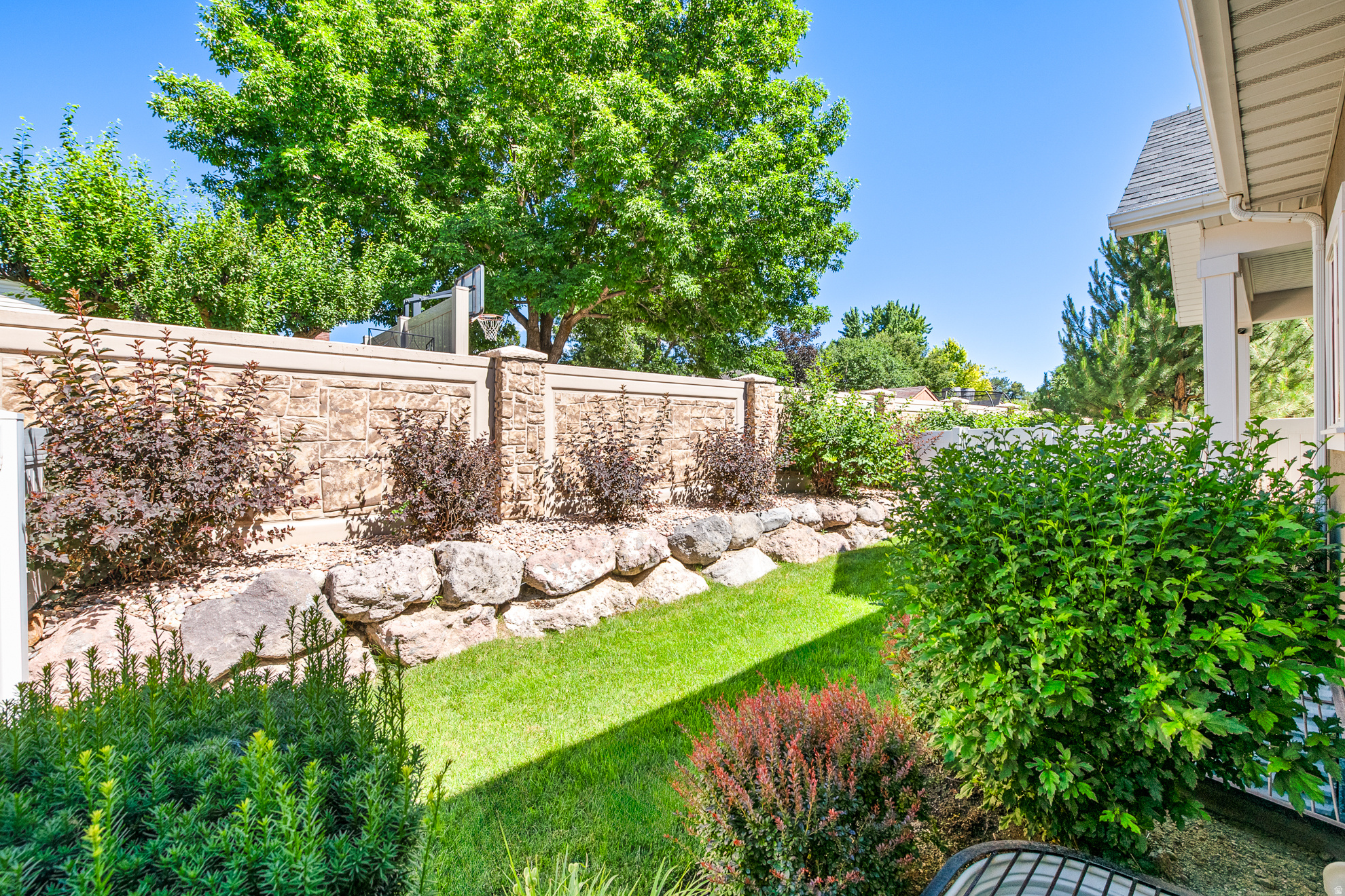 COTTAGES ON 78TH - Residential