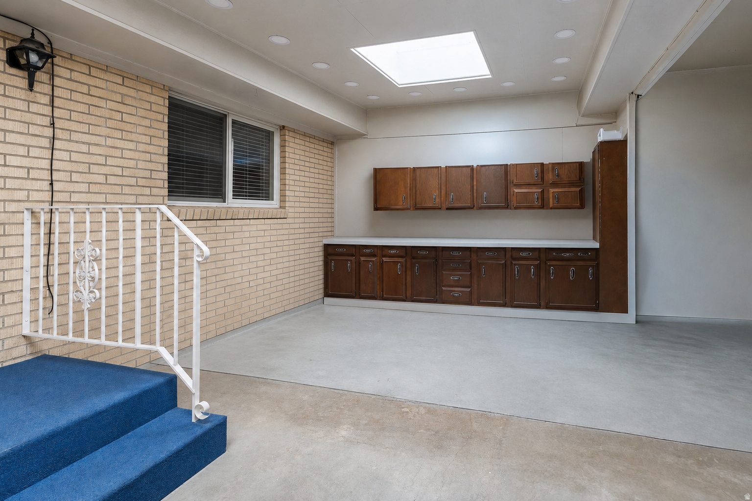 EMERALD HILLS - Residential