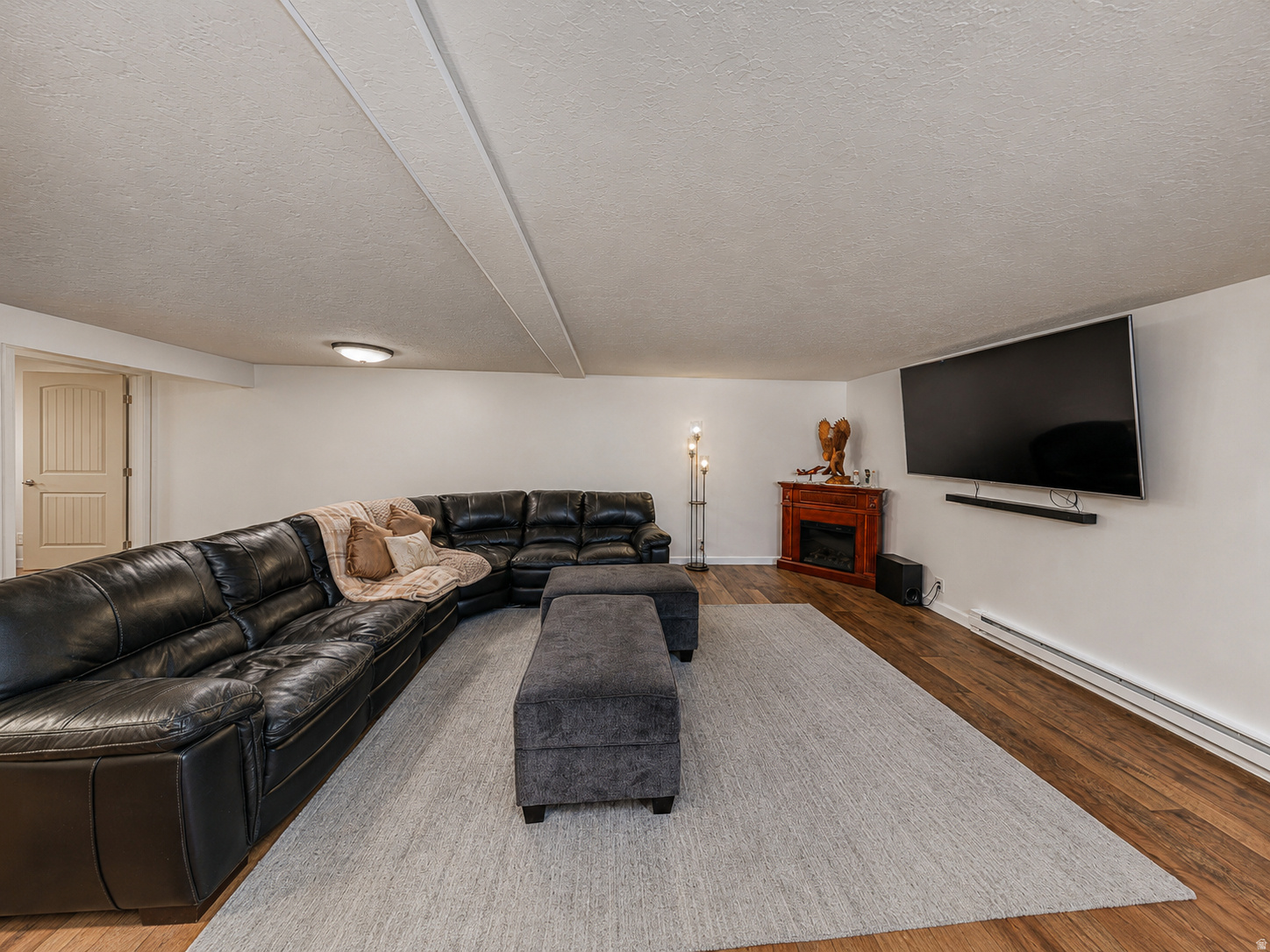EMERALD HILLS - Residential