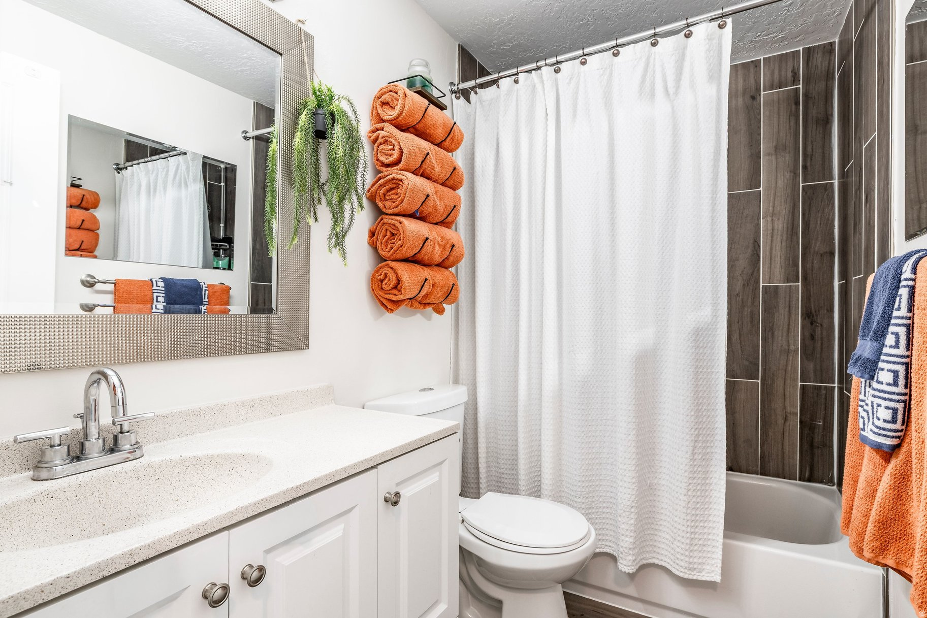 MEADOWLARK MEADOWS - Residential